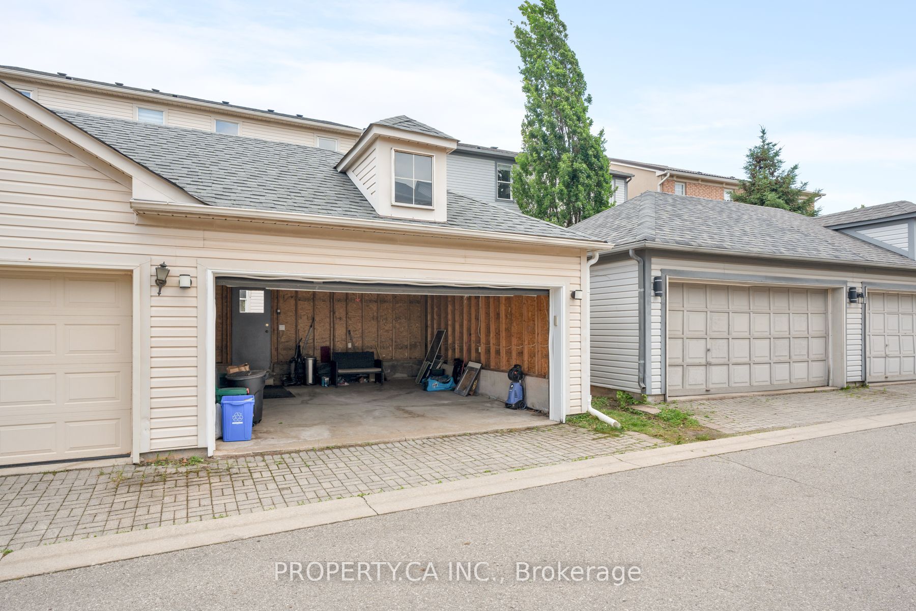173 Littlewood Drive Property Photo 27