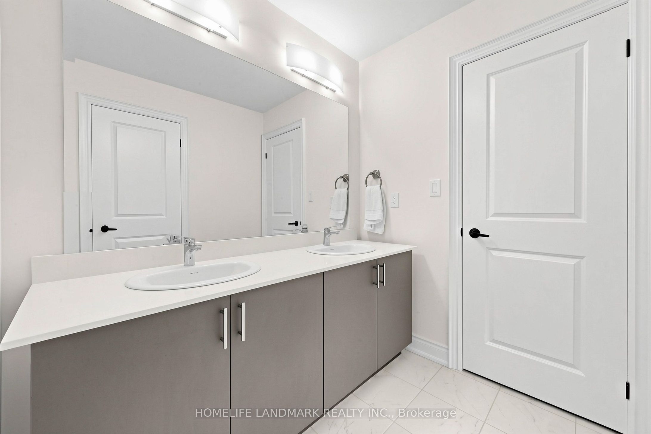 563 Beam Court Property Photo 15