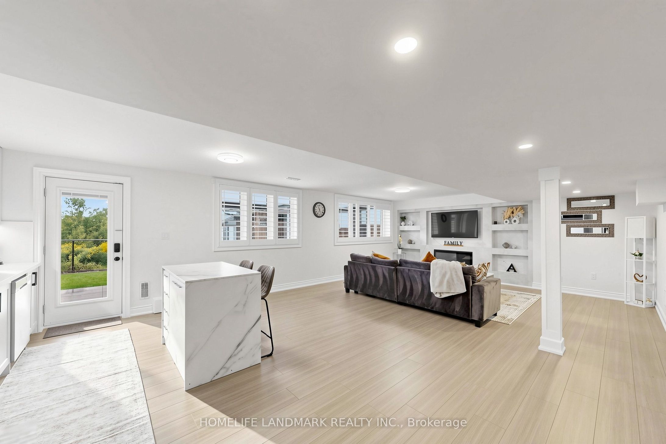 563 Beam Court Property Photo 24