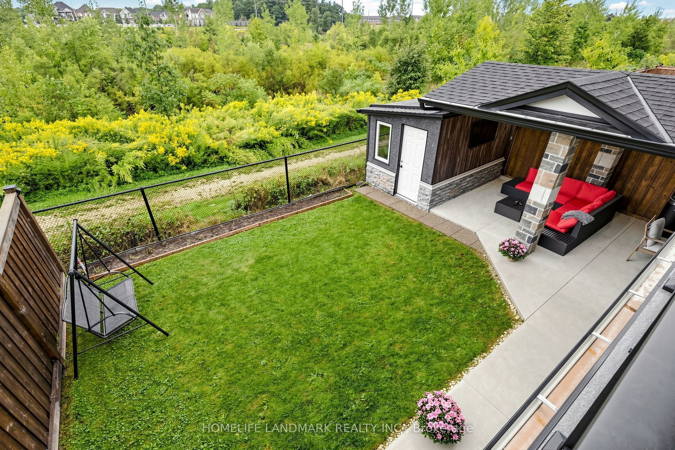 563 Beam Court Property Photo 34
