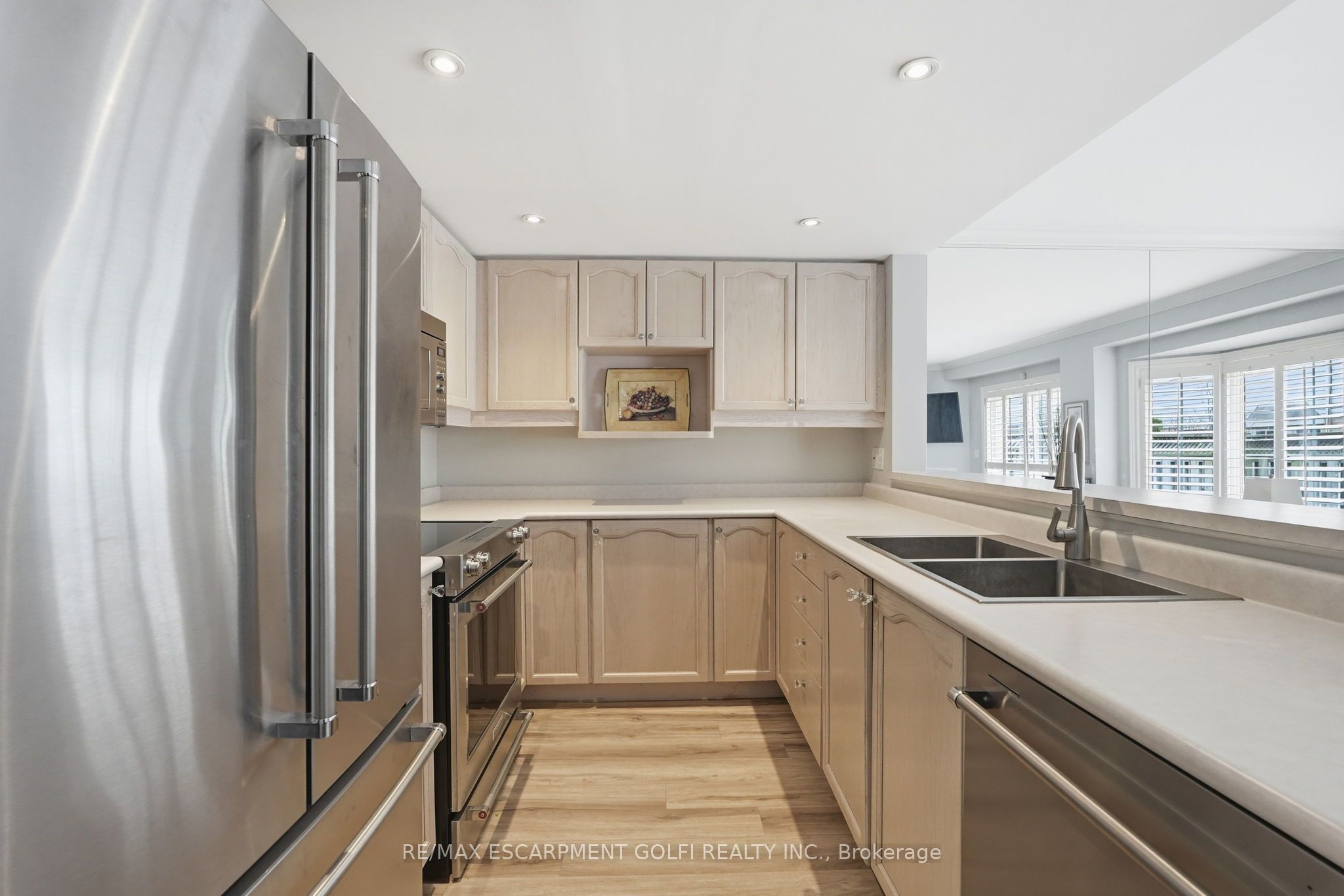 3333 New Street 103 Property Photo 11