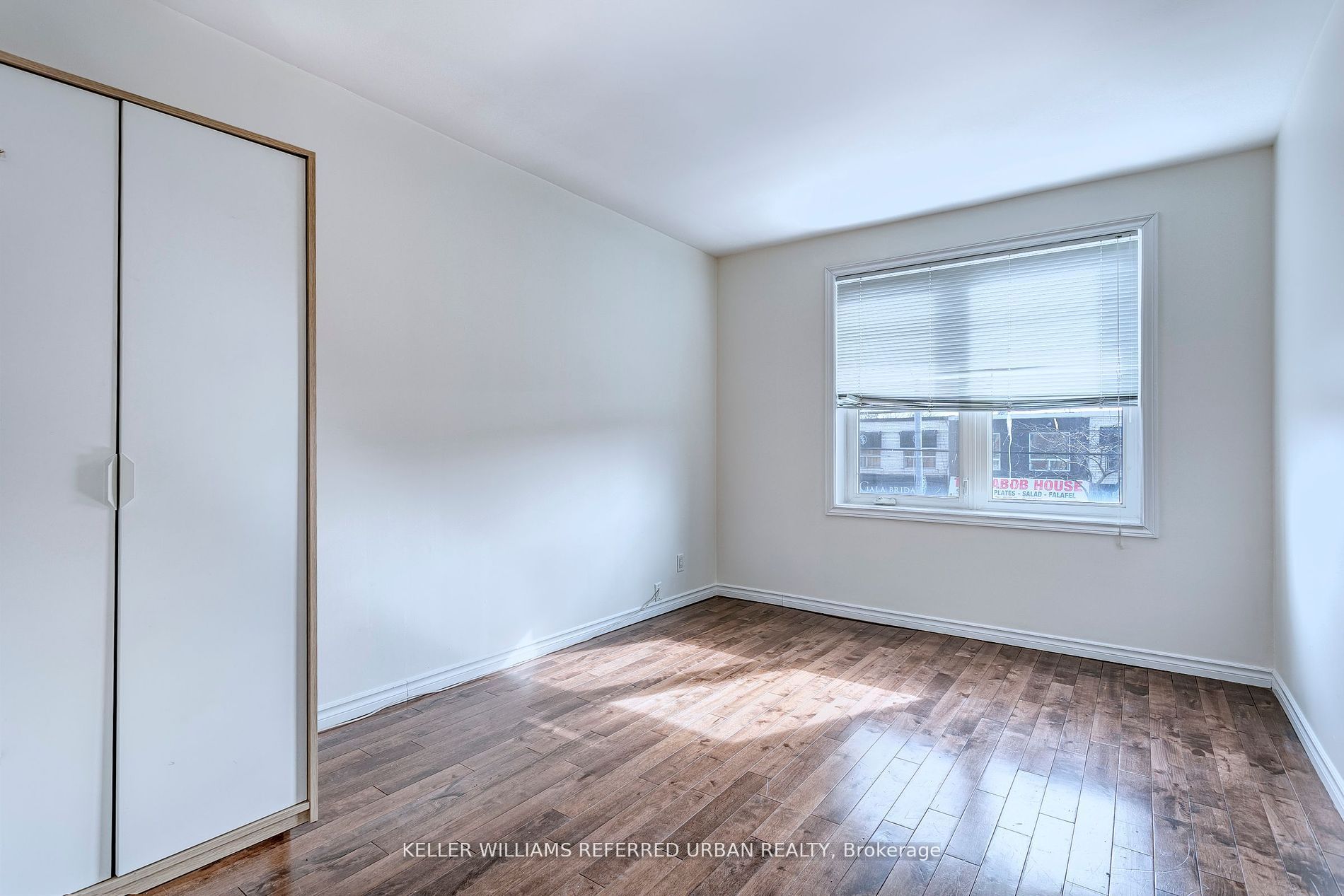 2976 Lake Shore Boulevard W 2 Property Photo 5