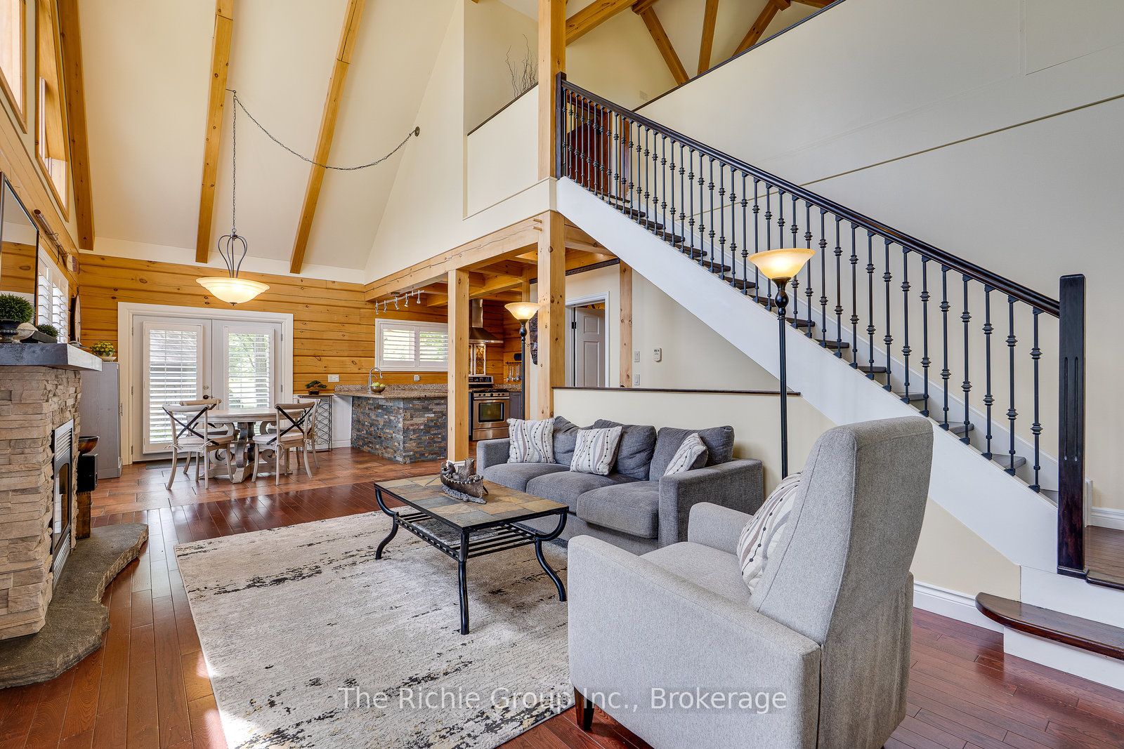 143 Green Lake Road W Property Photo 13