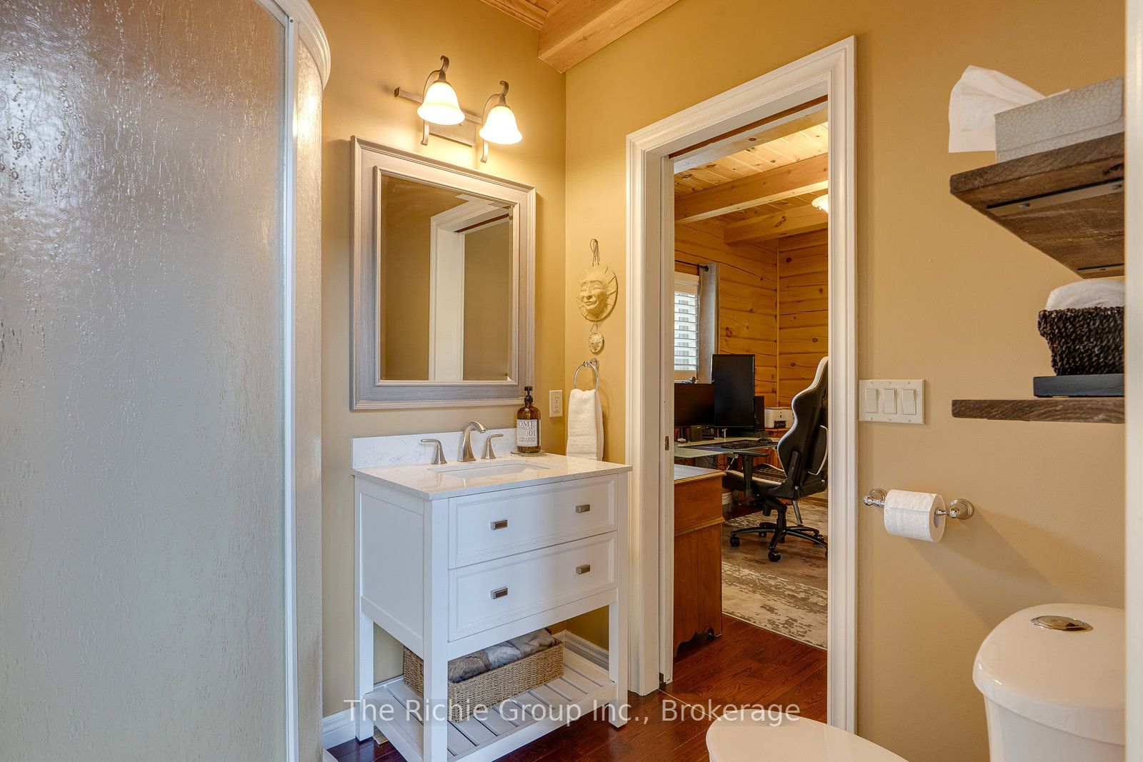 143 Green Lake Road W Property Photo 17