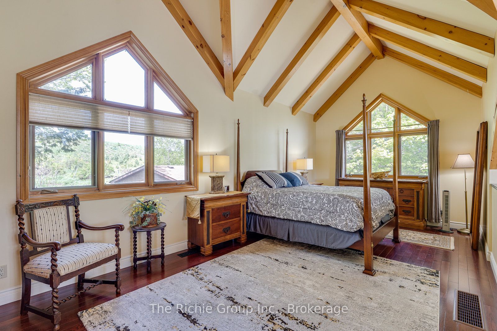 143 Green Lake Road W Property Photo 18