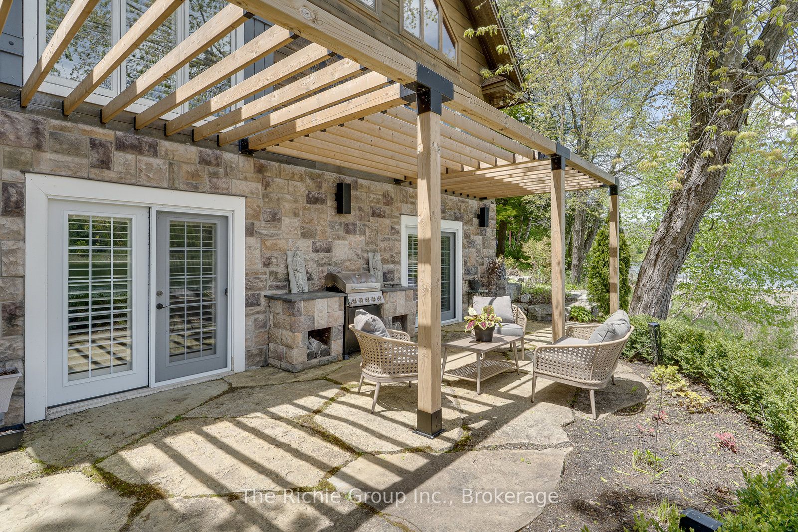 143 Green Lake Road W Property Photo 25