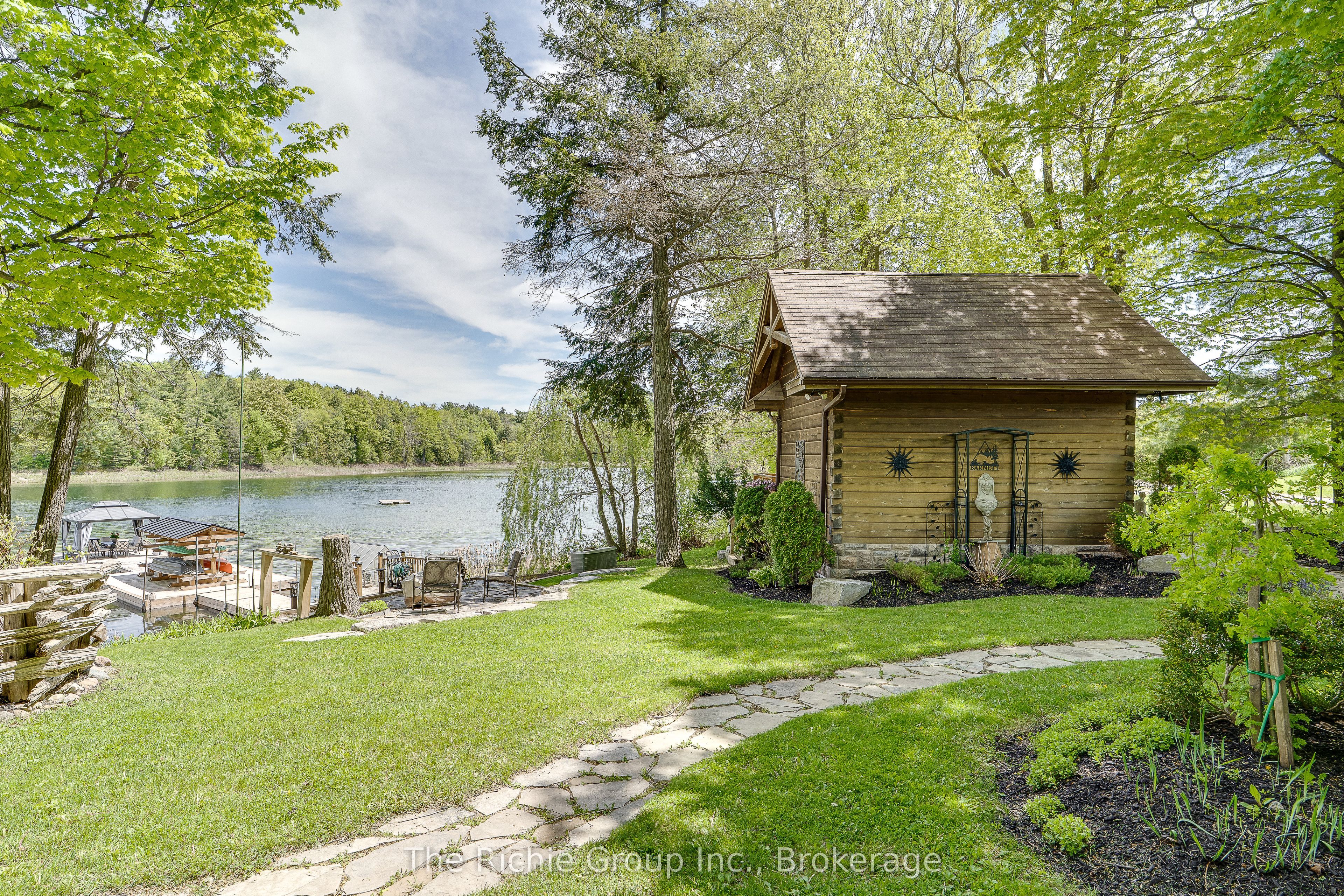 143 Green Lake Road W Property Photo 31