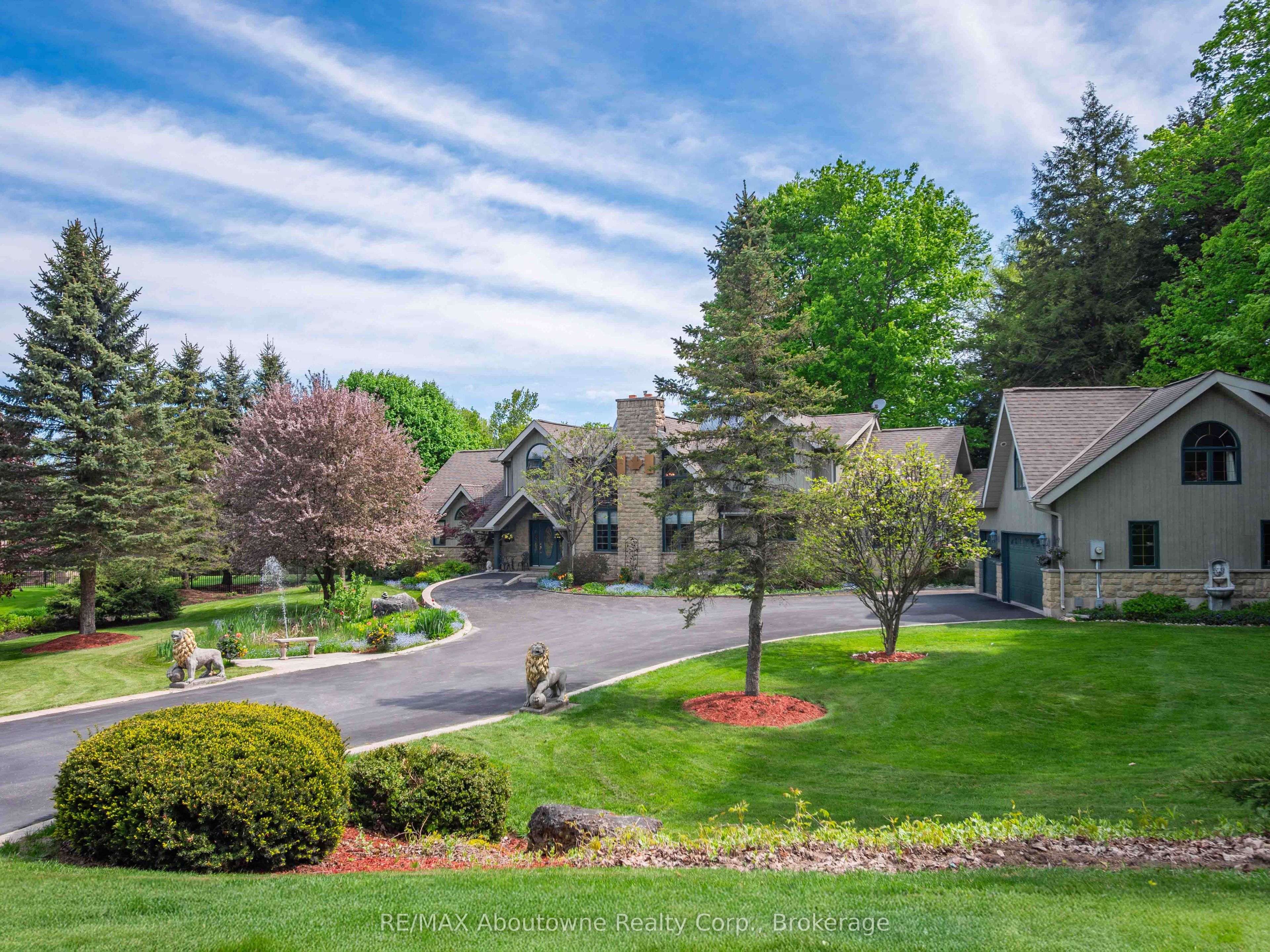 6 Turtle Lake Drive Property Photo 1