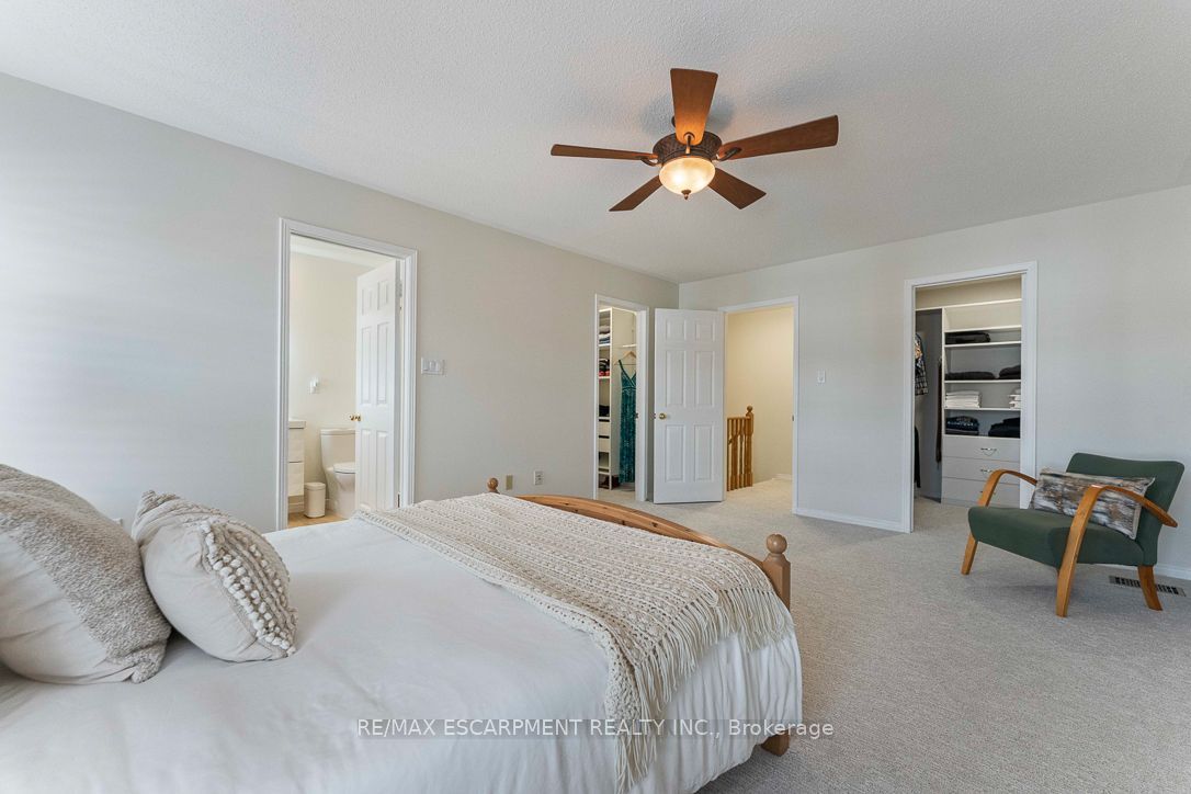 253 Gatwick Drive Property Photo 28