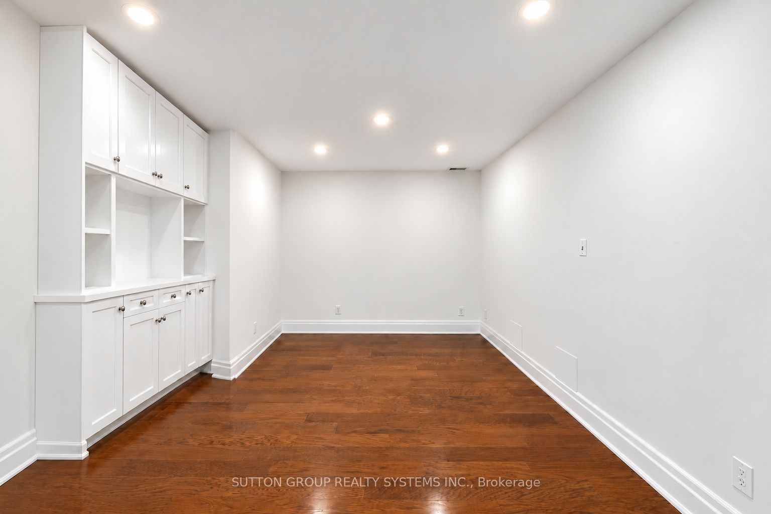 2095 Lake Shore Boulevard W 102 Property Photo 24