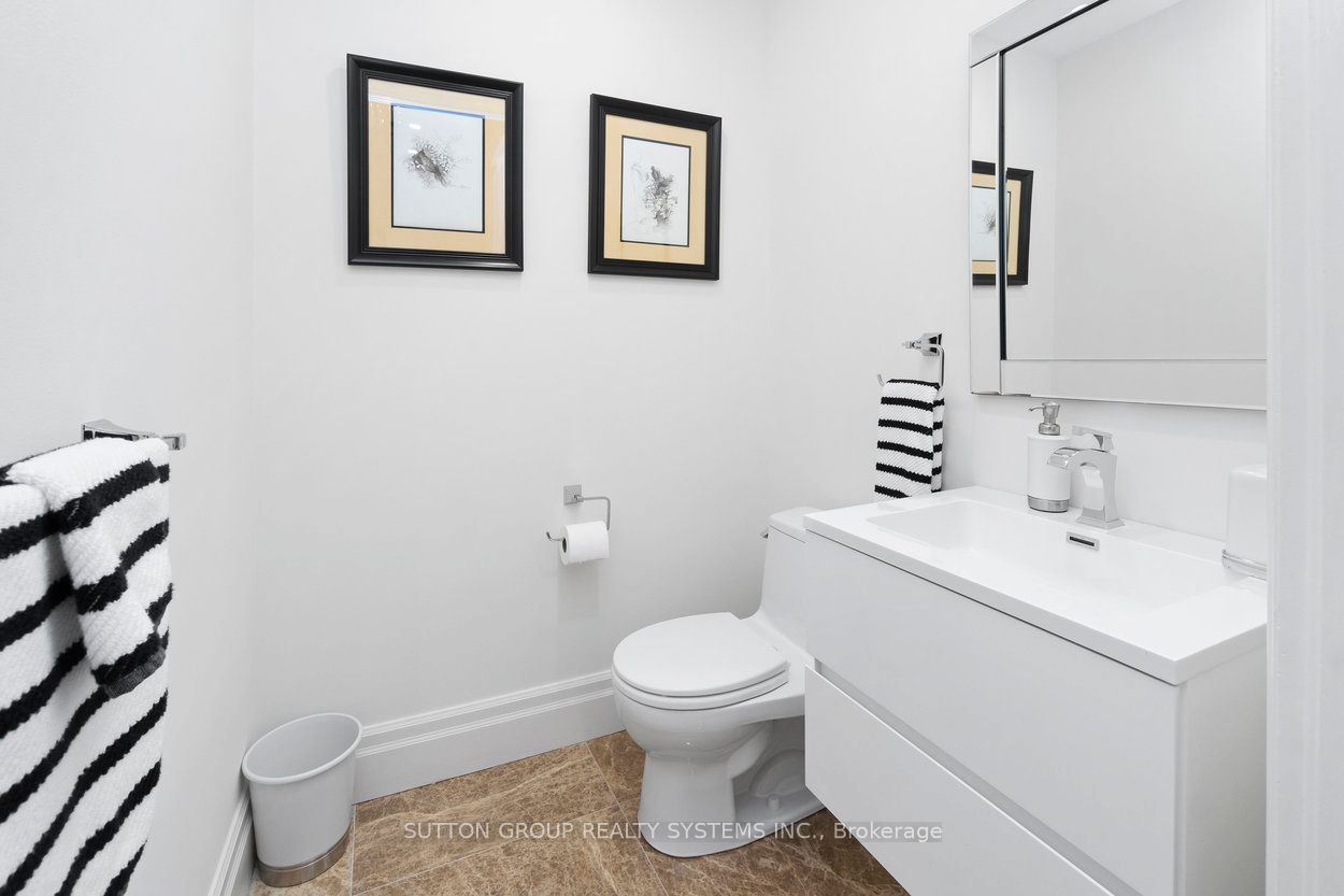 2095 Lake Shore Boulevard W 102 Property Photo 26