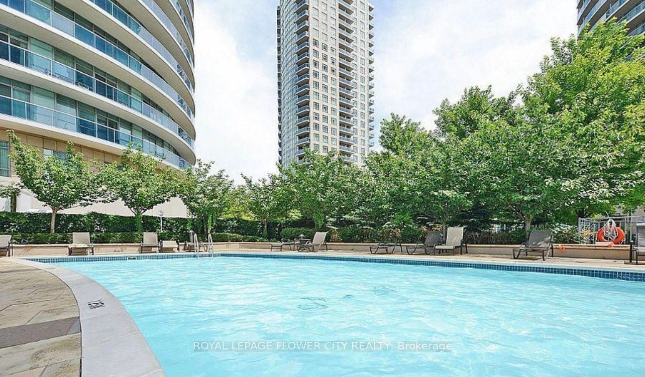 90 Absolute Avenue 1405 Property Photo 12