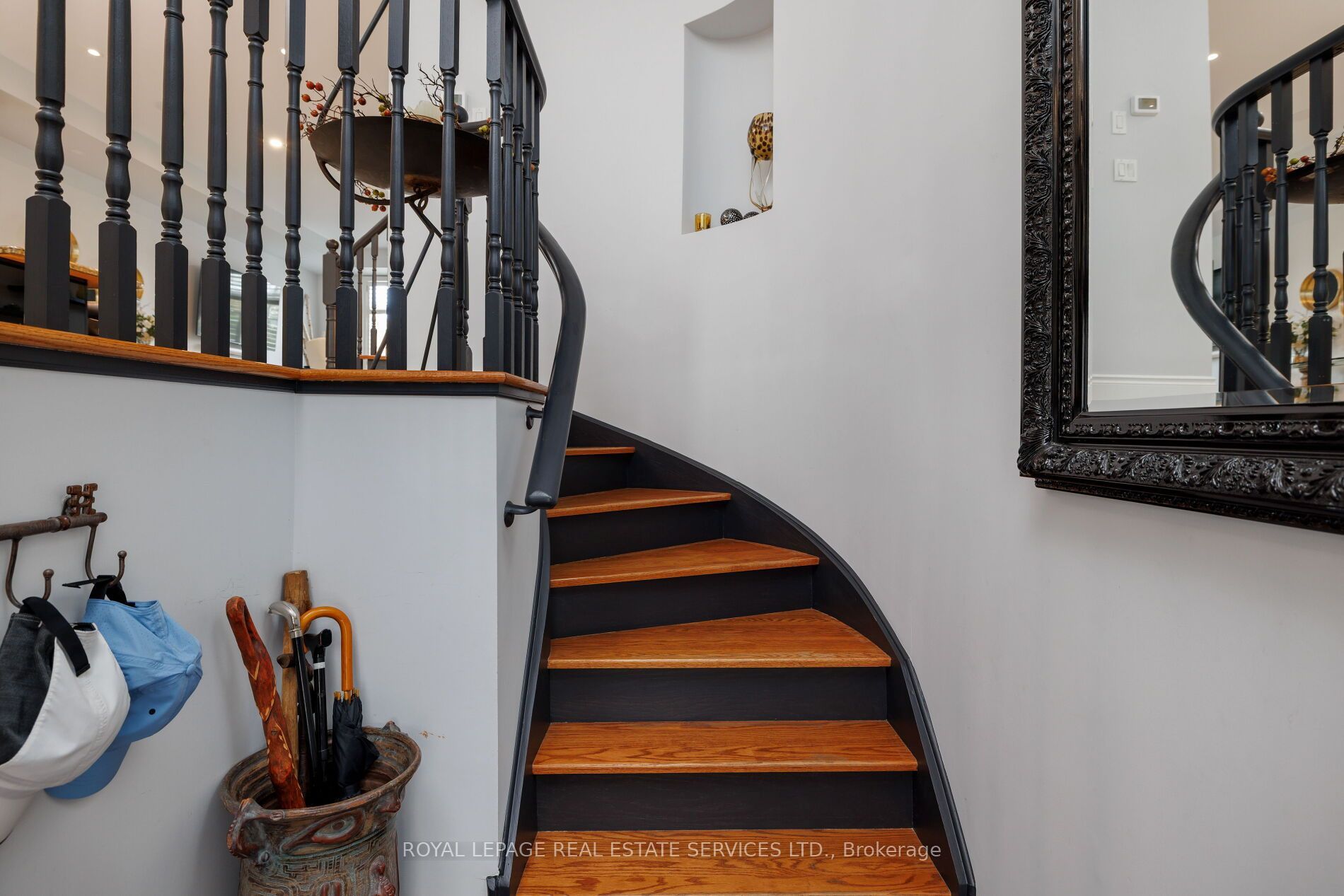 120 Bronte Road 7 Property Photo 14
