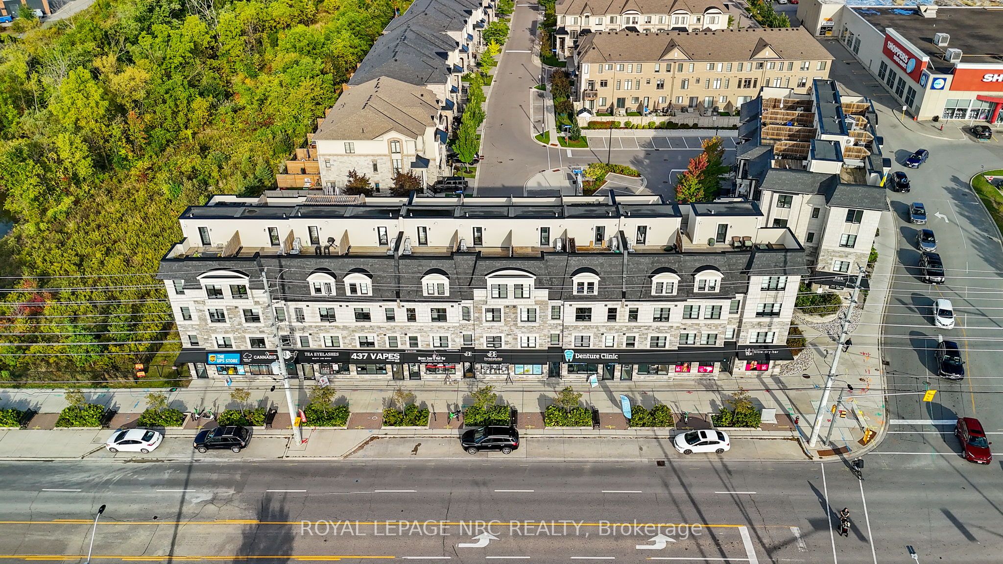 559 Lakeshore Road E Property Photo 16