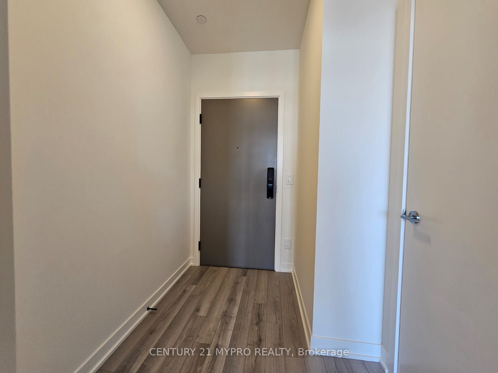 3079 N Trafalgar Road N 2005 Property Photo 20