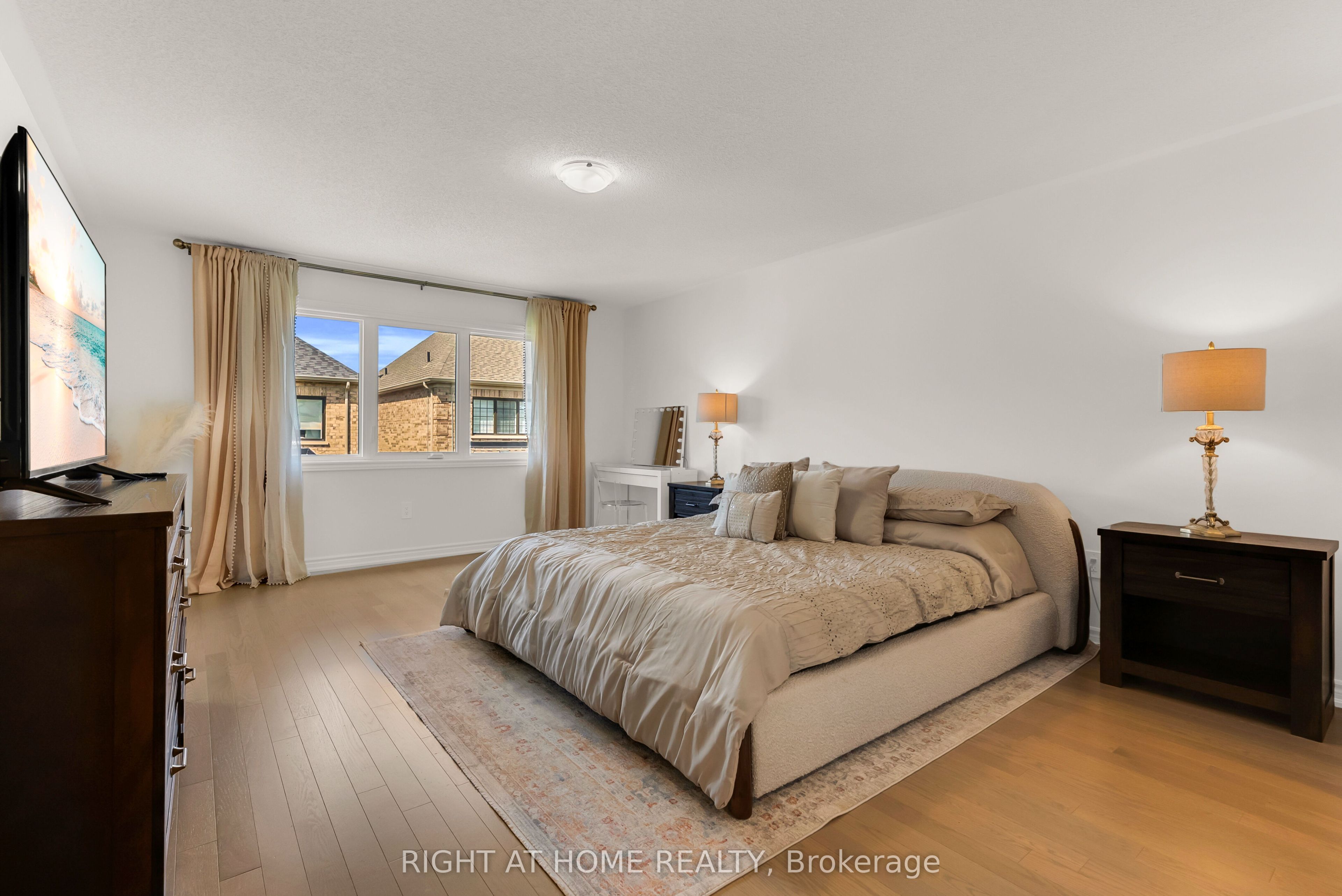1544 Buttercup Court Property Photo 34