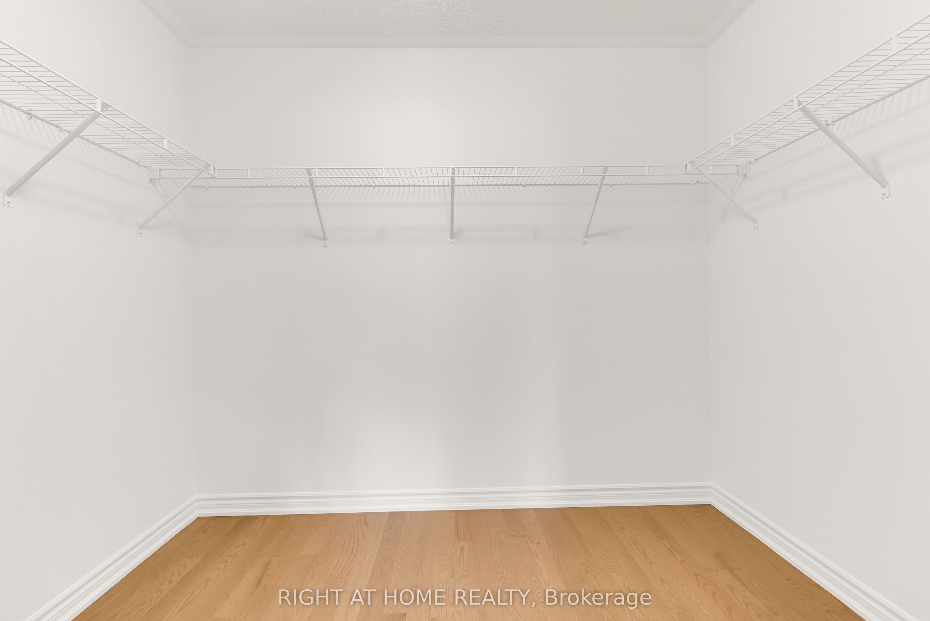 1544 Buttercup Court Property Photo 39