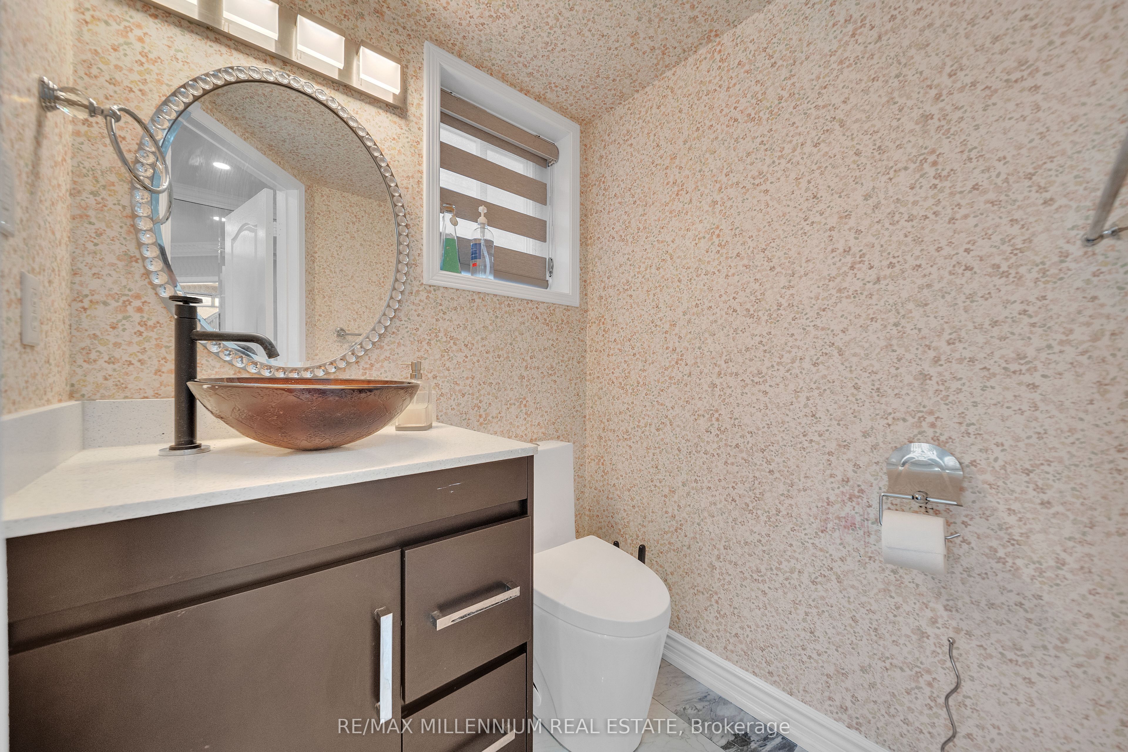 54 Buick Boulevard Property Photo 5