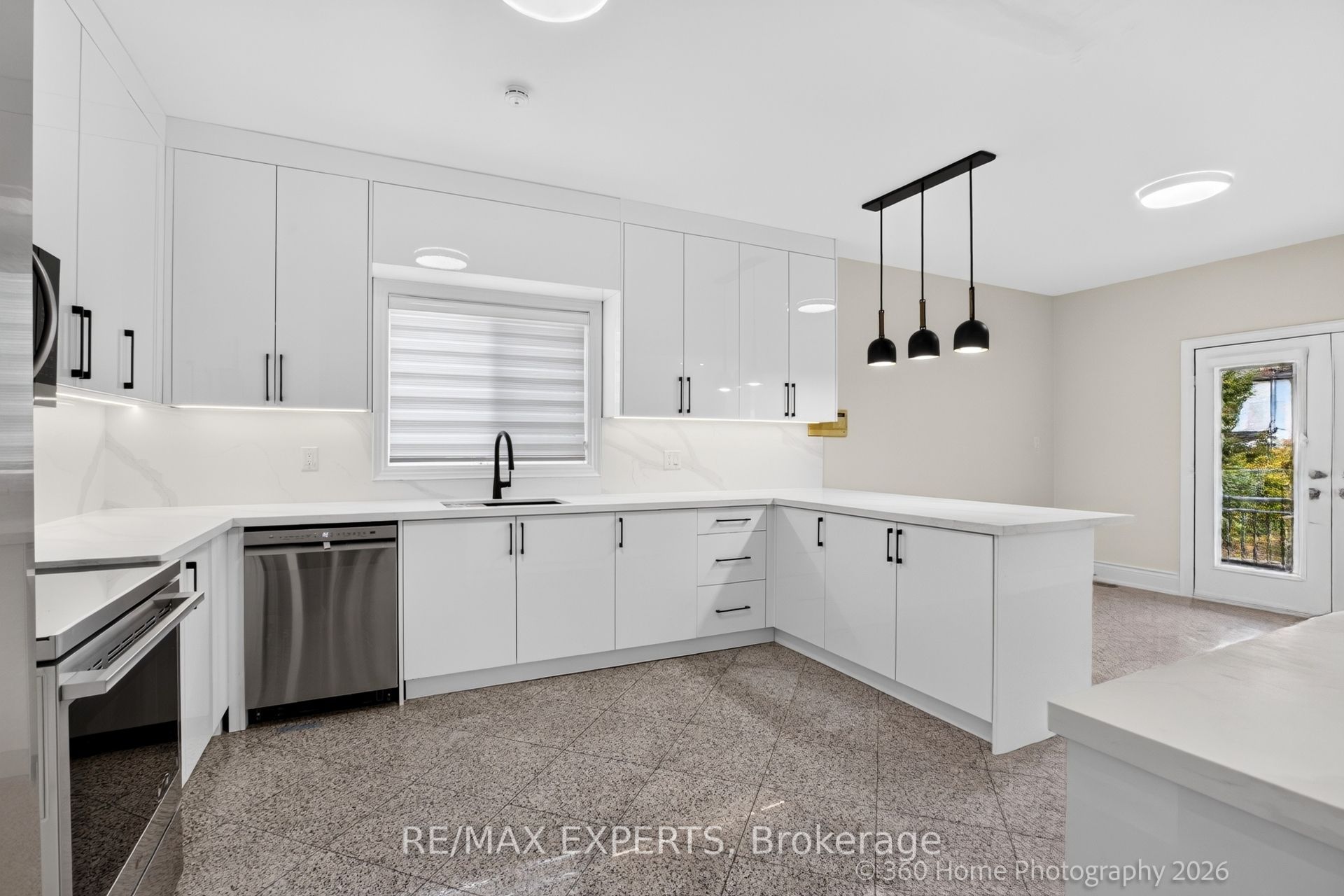 38a Marcia Avenue Property Photo 10