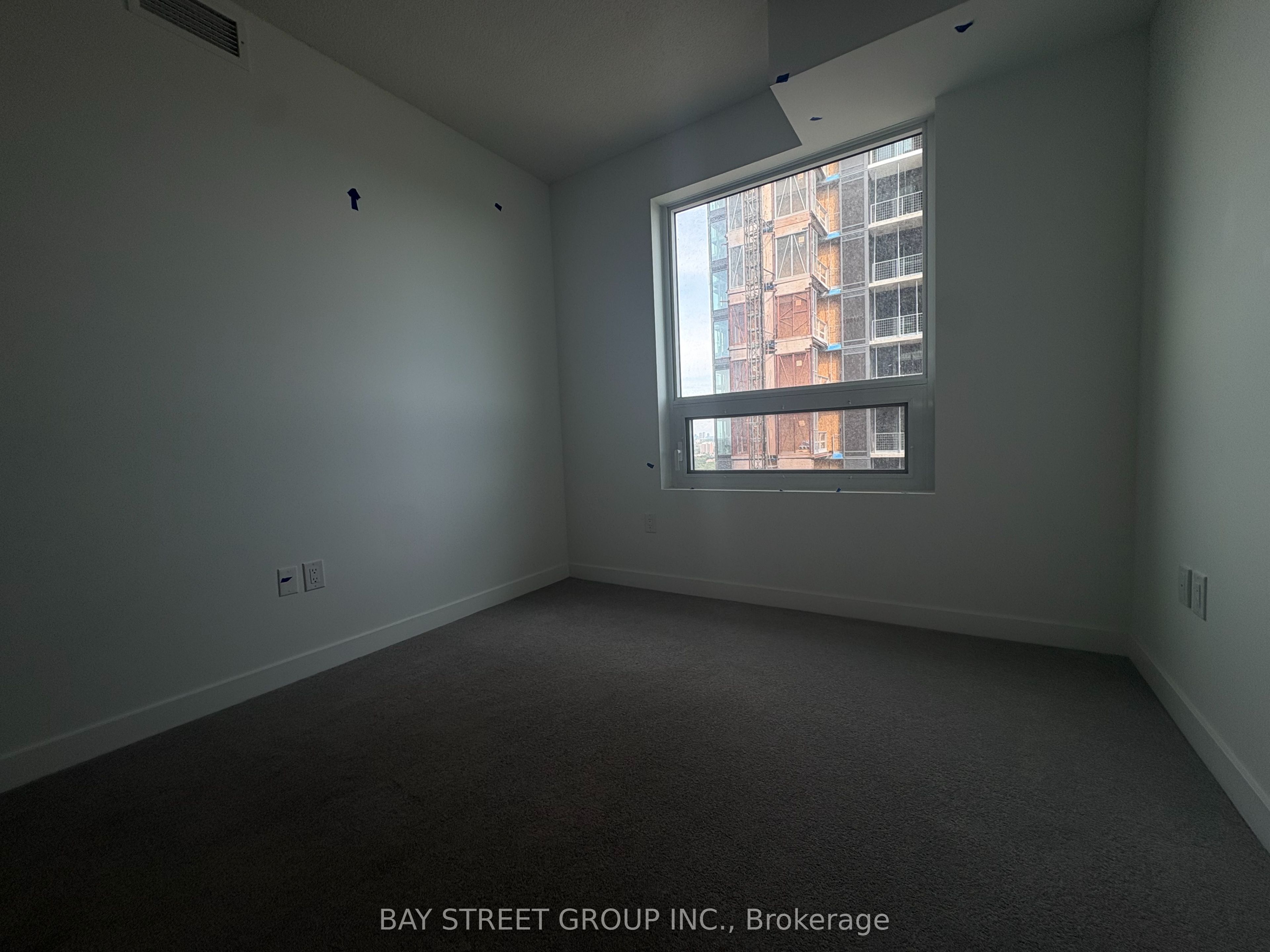 4010 Eglinton Avenue W 2022 Property Photo 15