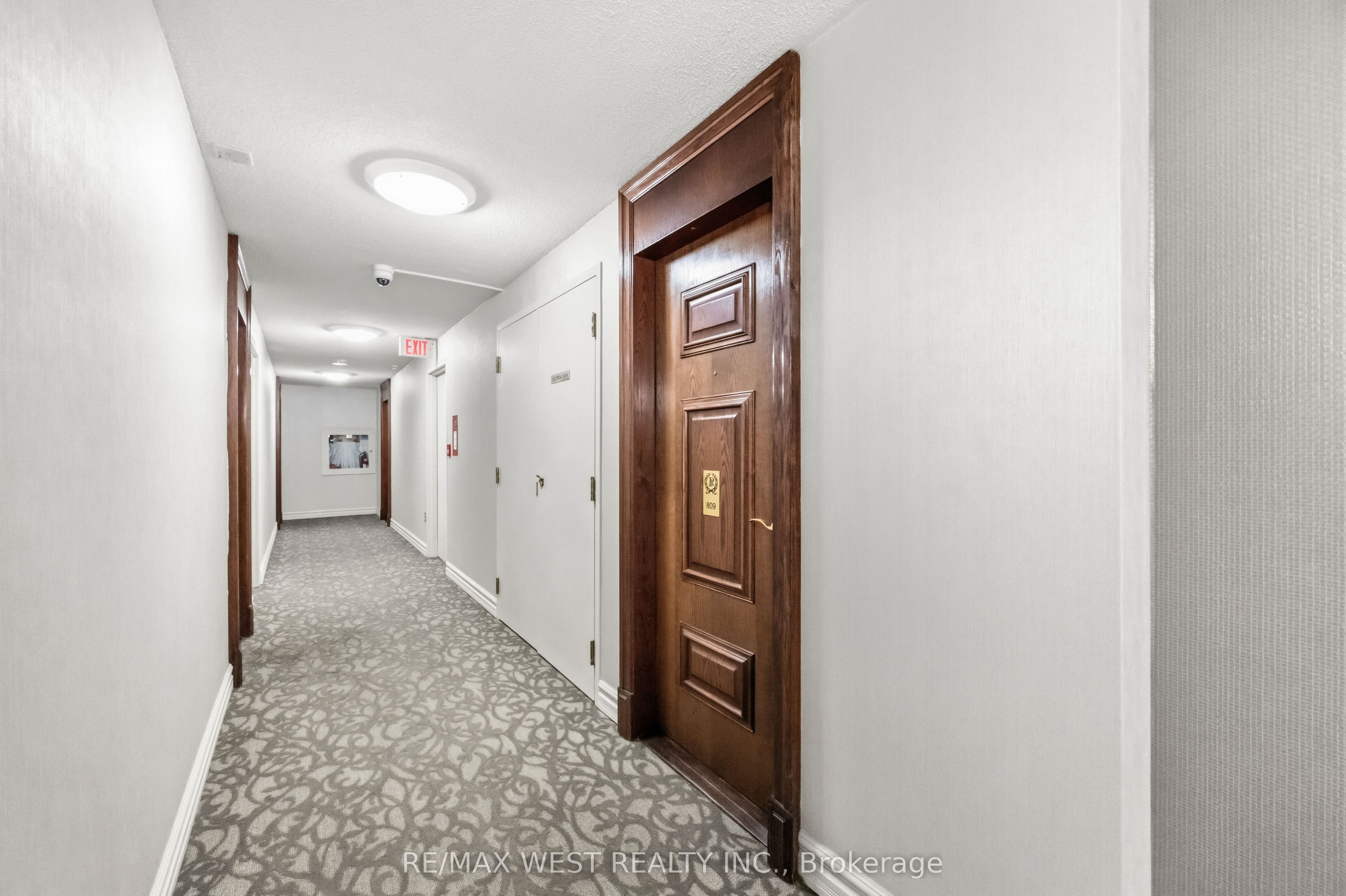15 Michael Power Place 809 Property Photo 6