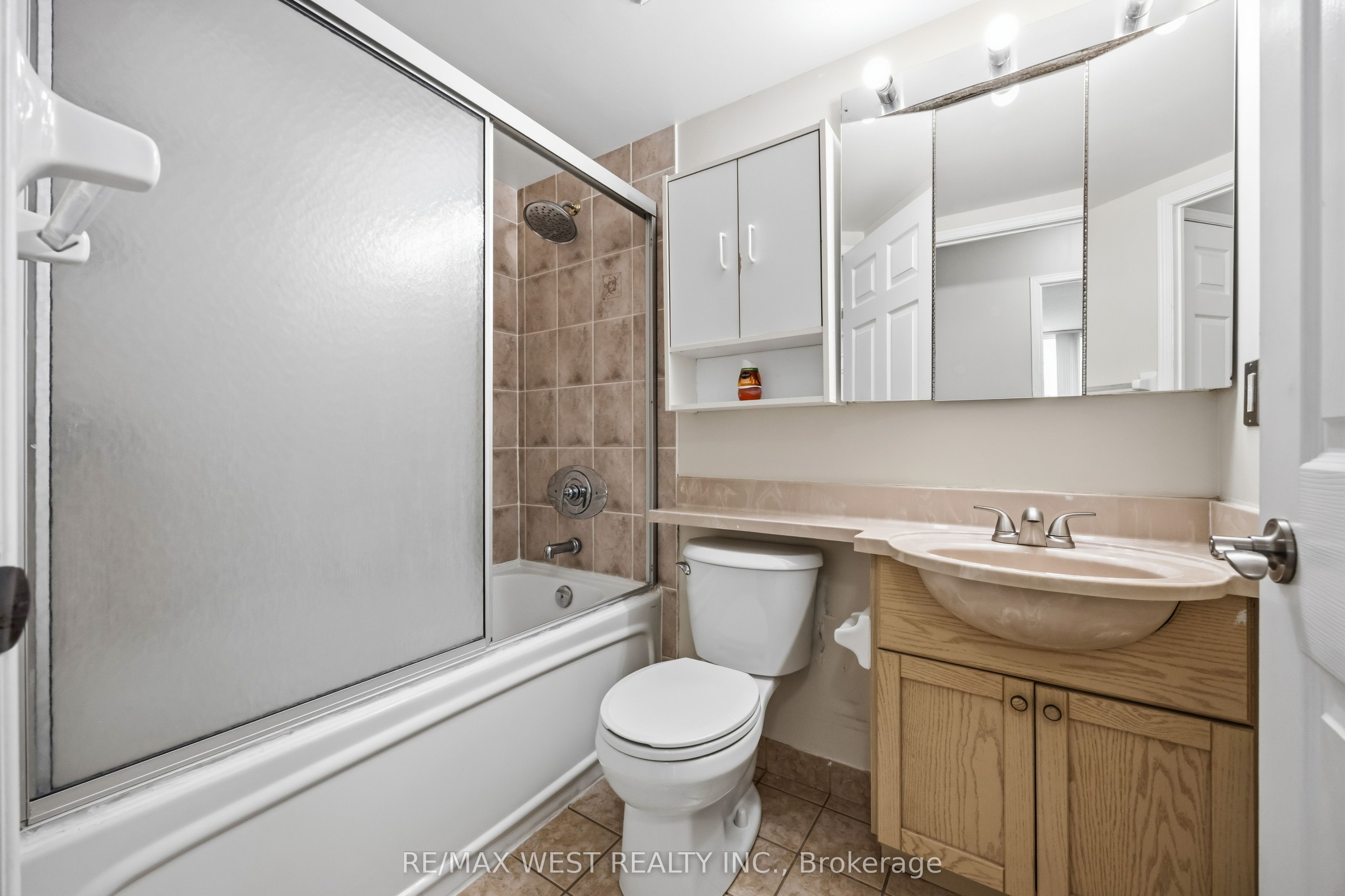15 Michael Power Place 809 Property Photo 34