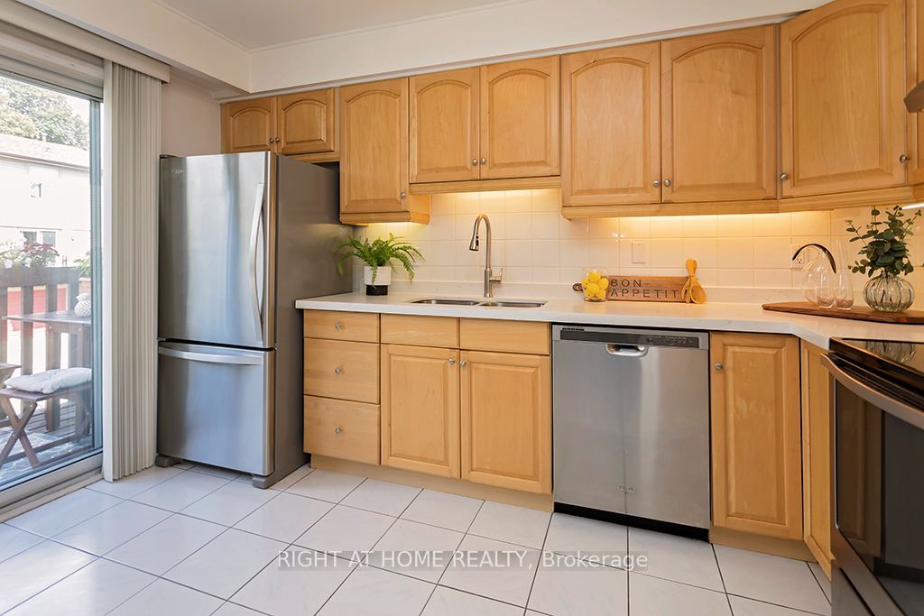 6100 Montevideo Road 51 Property Photo 11