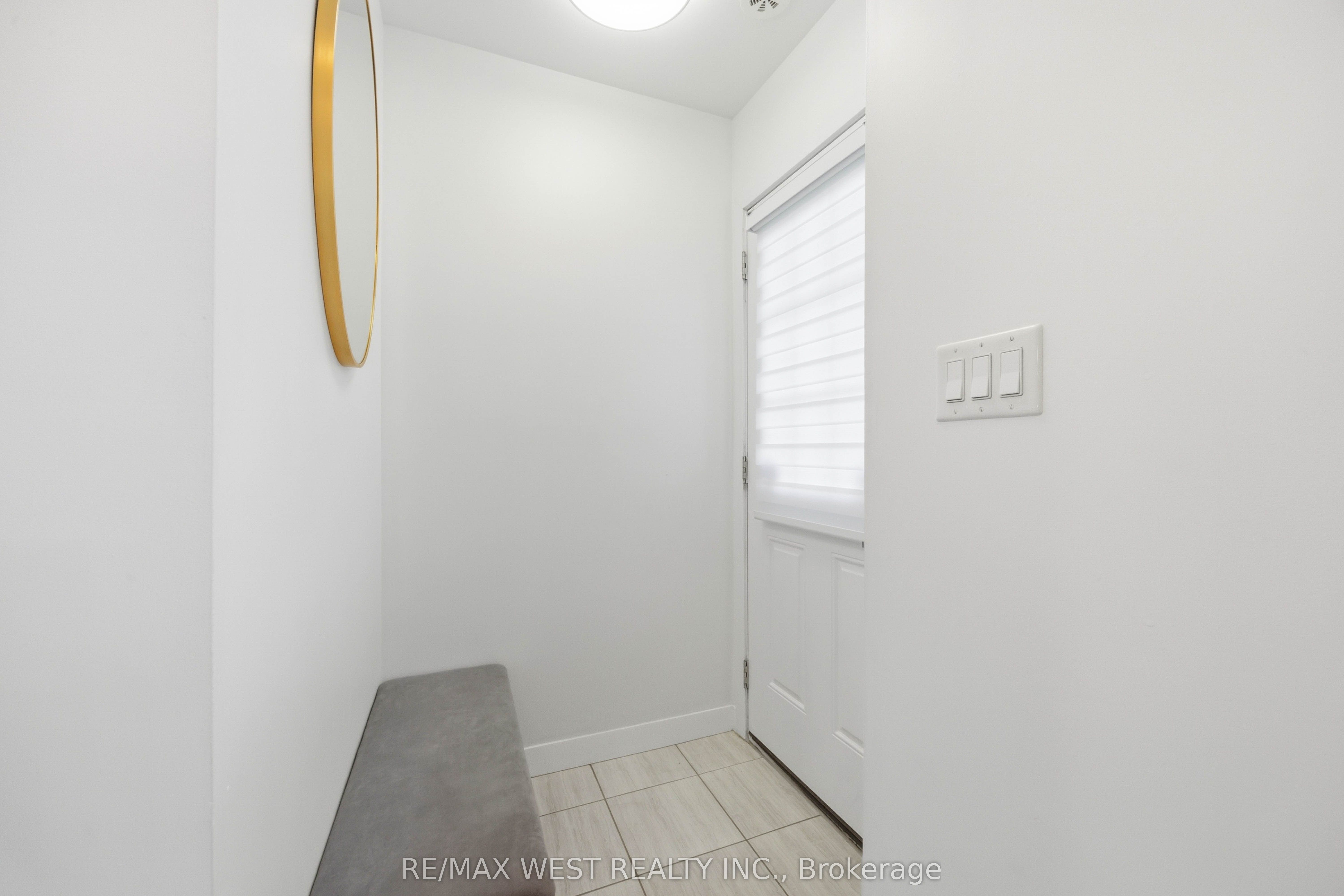6 Bicknell Avenue 1 Property Photo 5