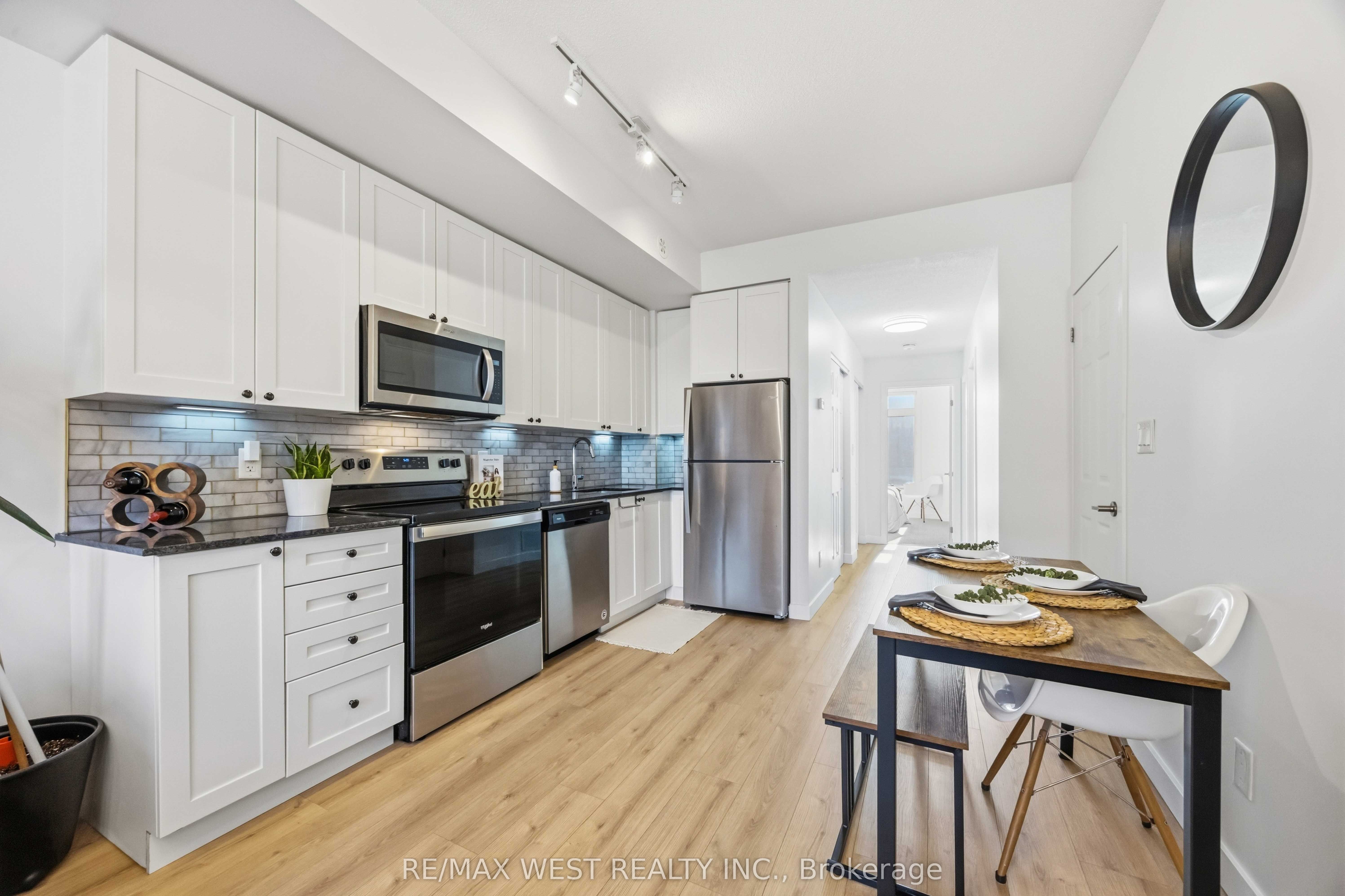 6 Bicknell Avenue 1 Property Photo 10