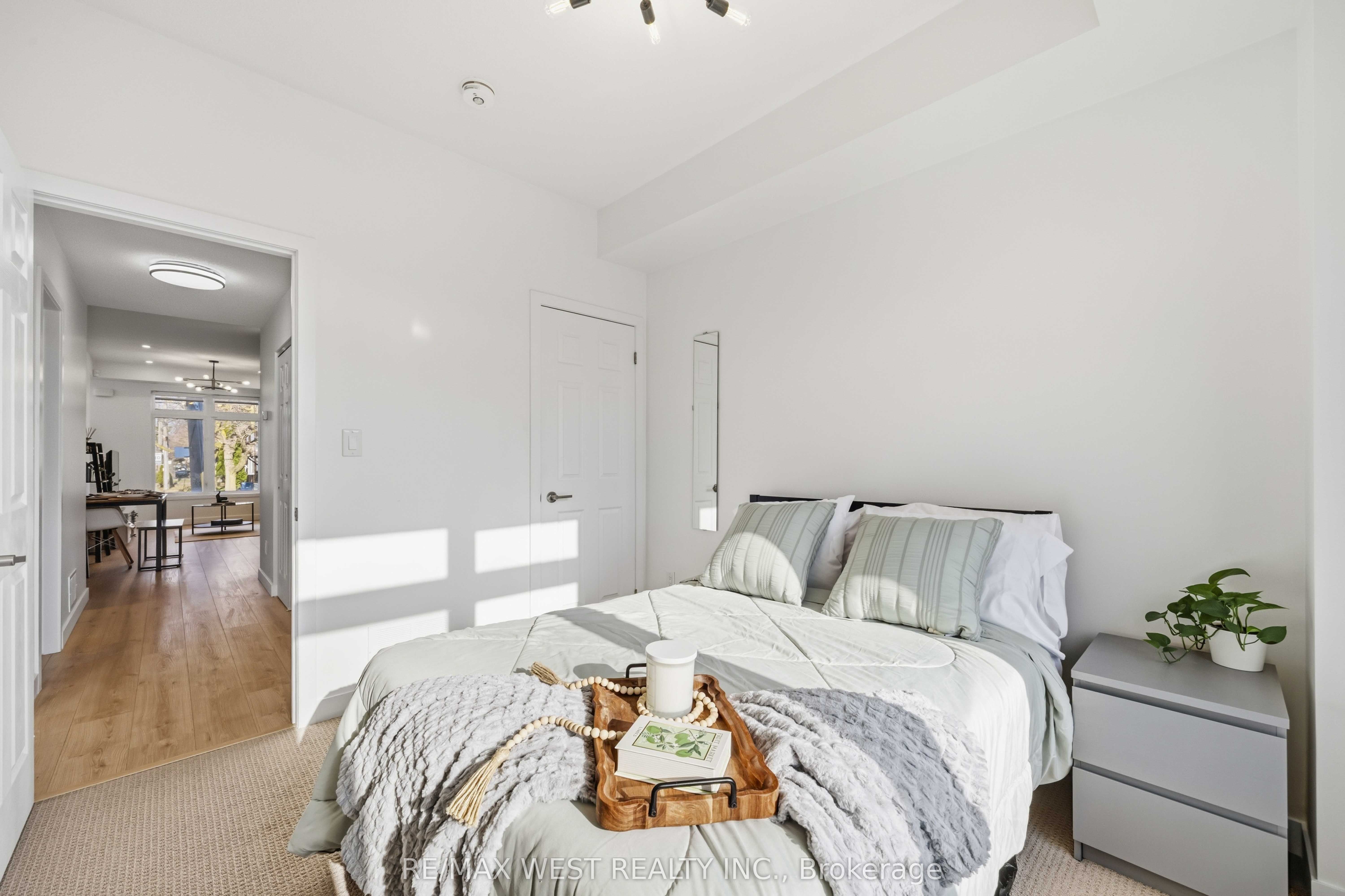 6 Bicknell Avenue 1 Property Photo 24