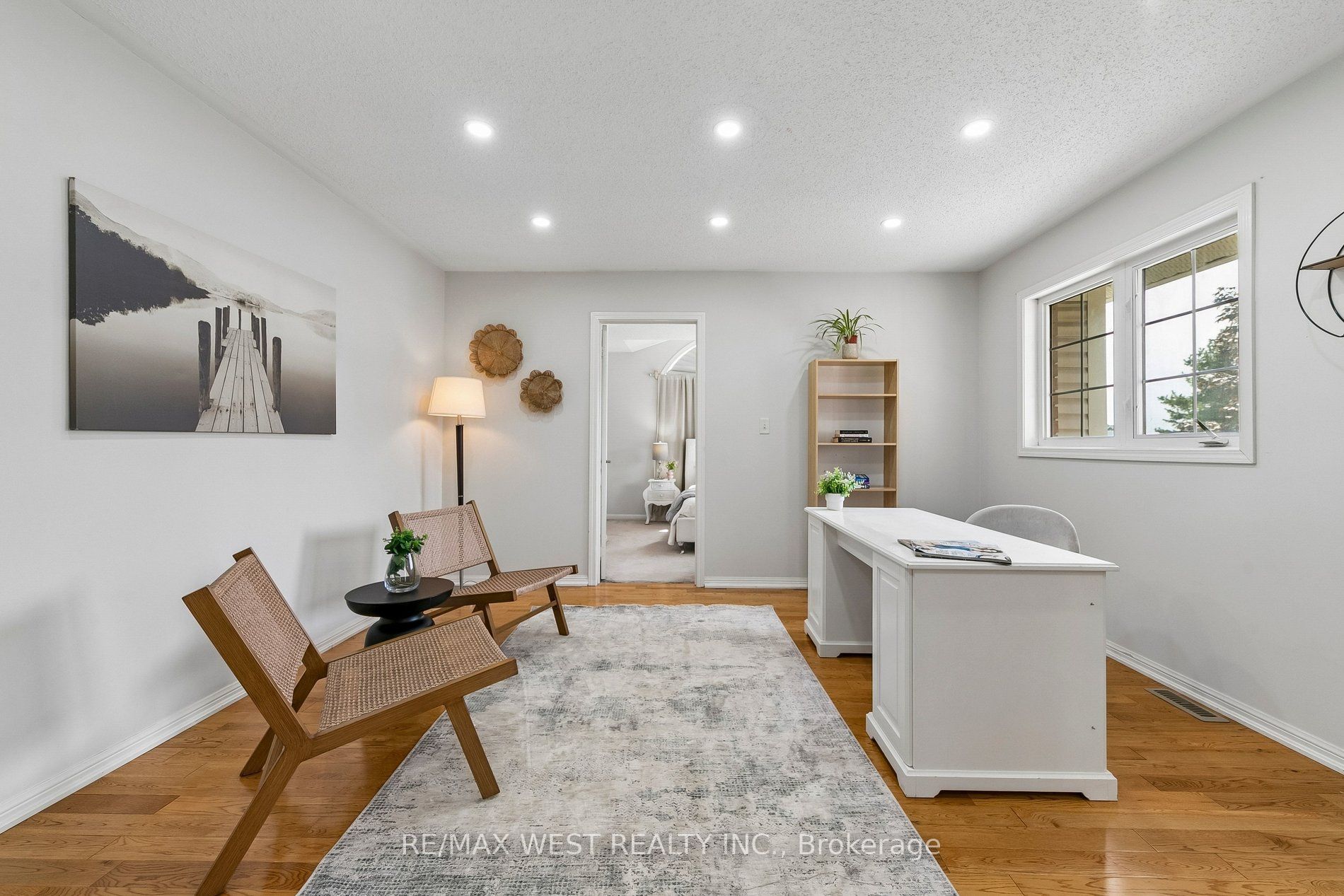 737 Turrell Crescent Property Photo 31