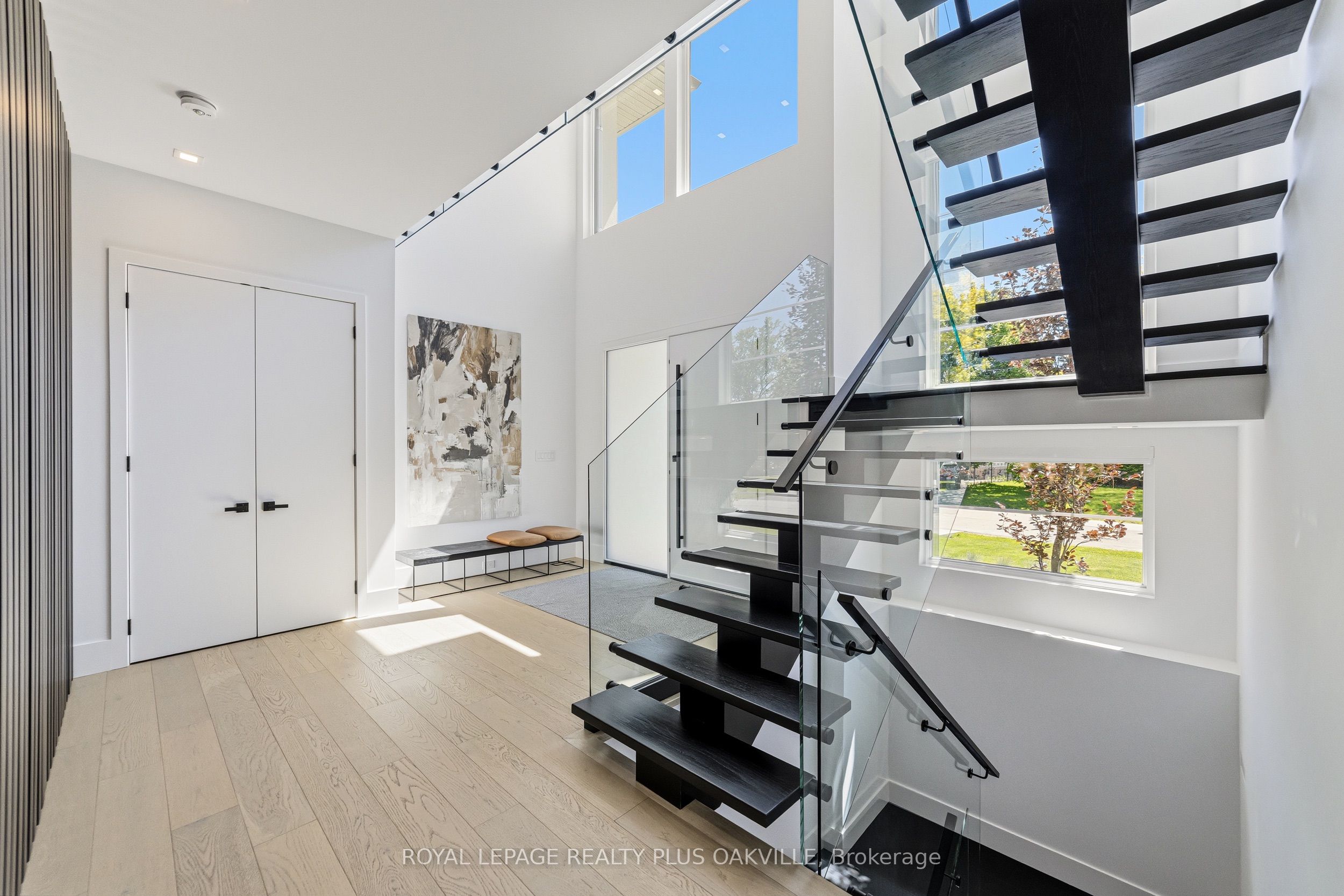 1189 Tisdale Street Property Photo 2