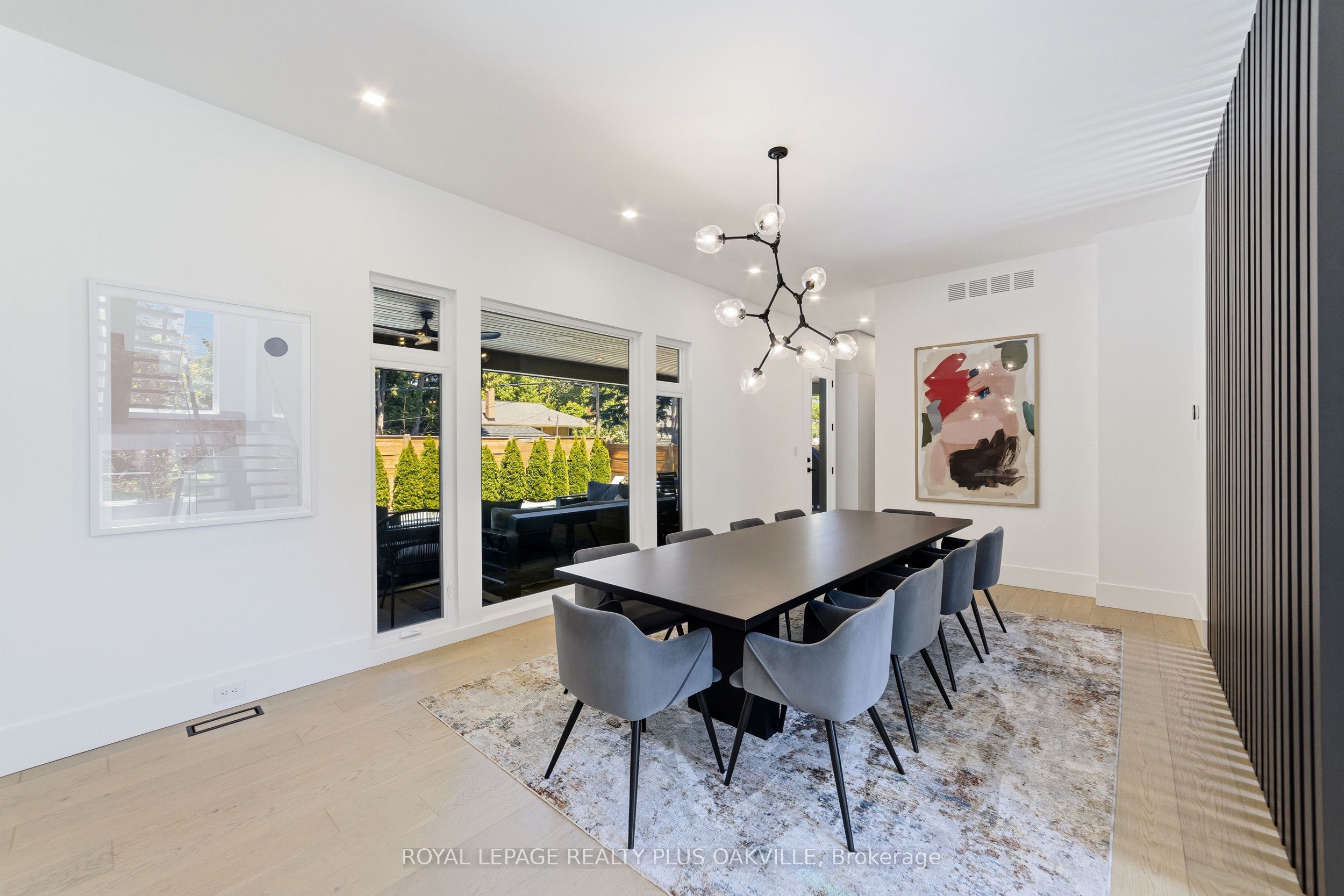 1189 Tisdale Street Property Photo 8