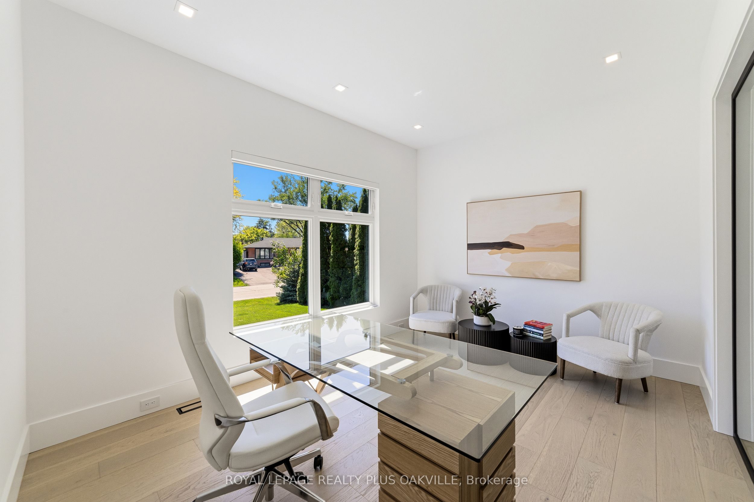 1189 Tisdale Street Property Photo 9