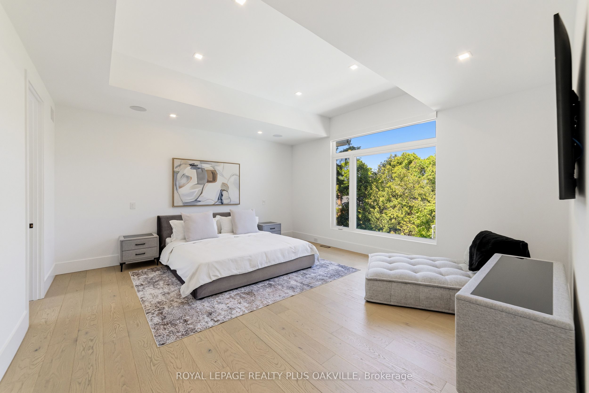 1189 Tisdale Street Property Photo 11