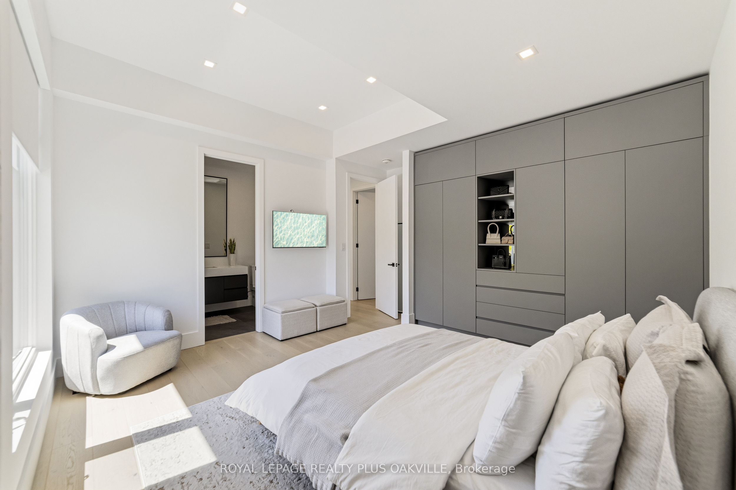 1189 Tisdale Street Property Photo 17