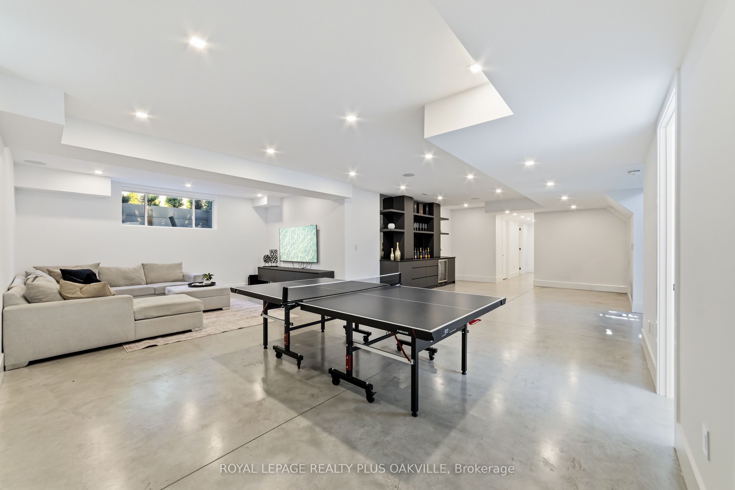 1189 Tisdale Street Property Photo 21