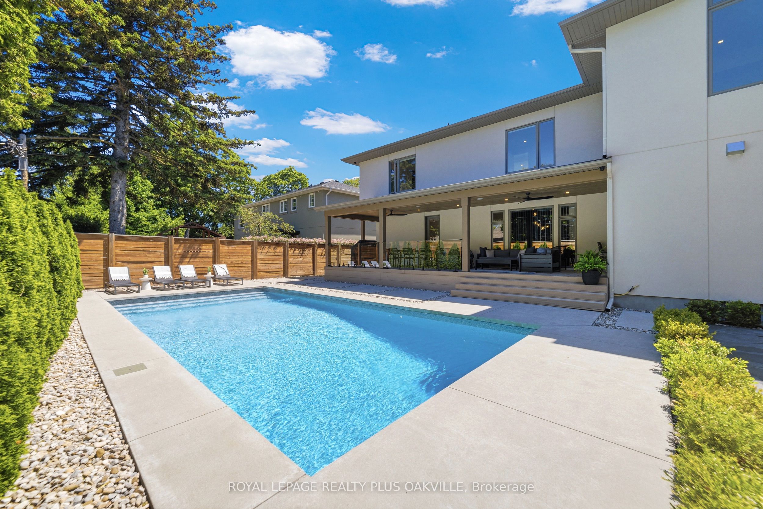 1189 Tisdale Street Property Photo 22