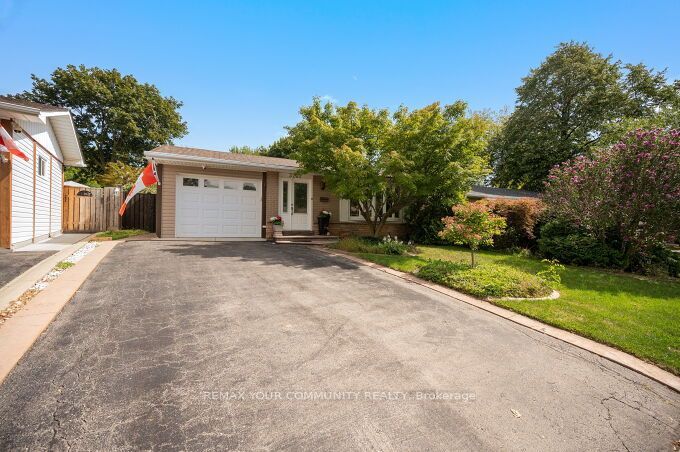 3202 Centennial Drive E