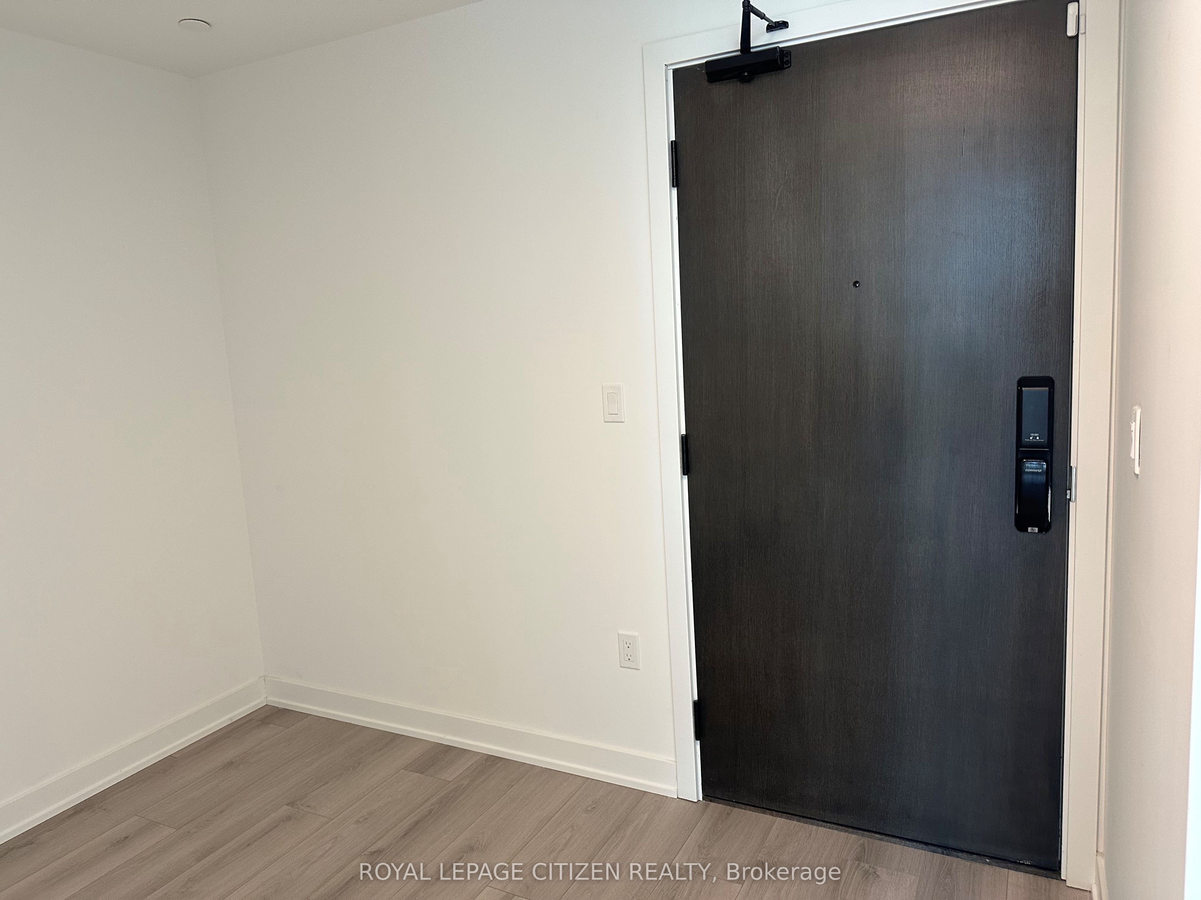 1005 Dundas Street E 631 Property Photo 13