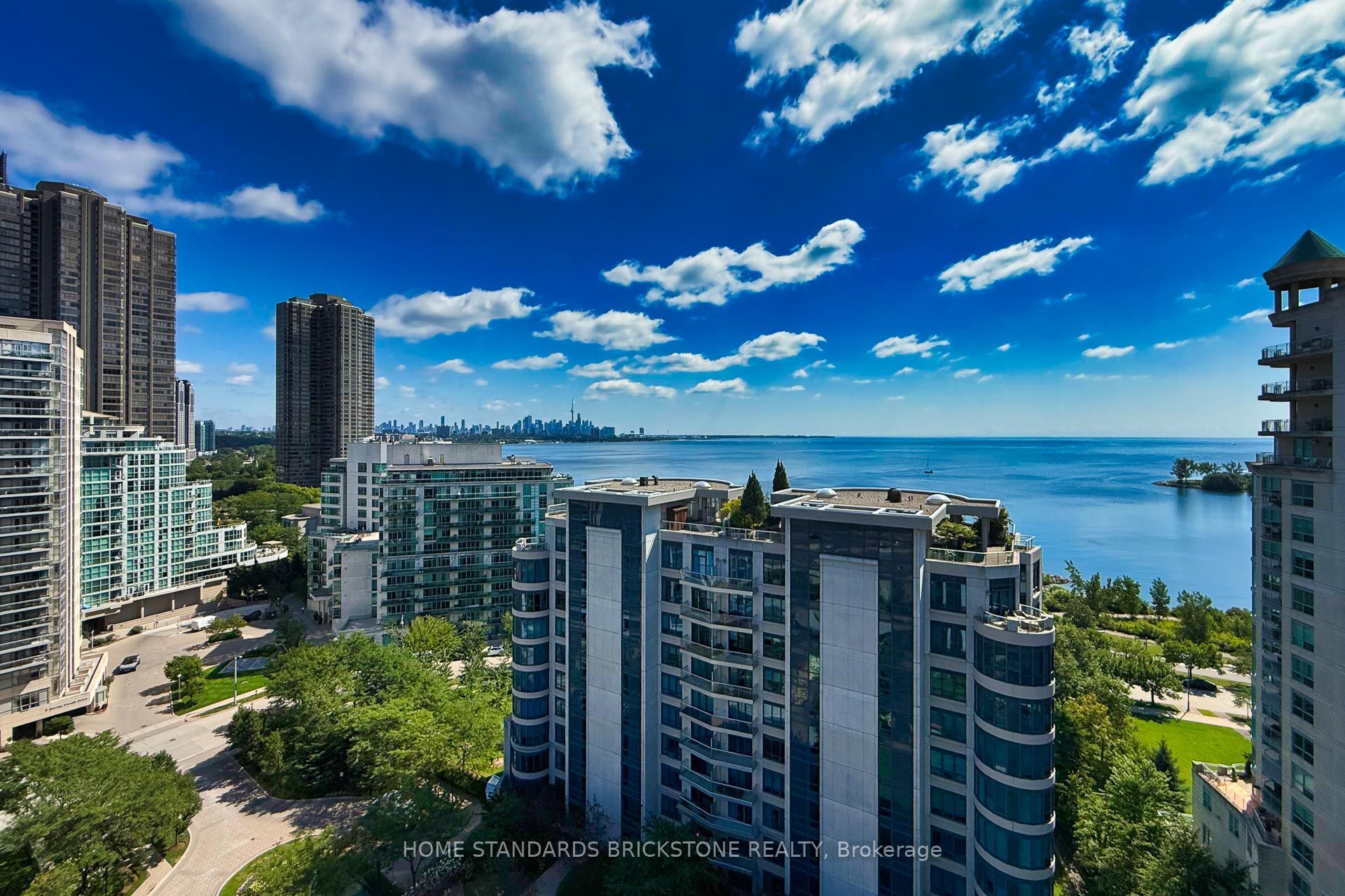 2087 Lake Shore Boulevard W 1504 Property Photo 1