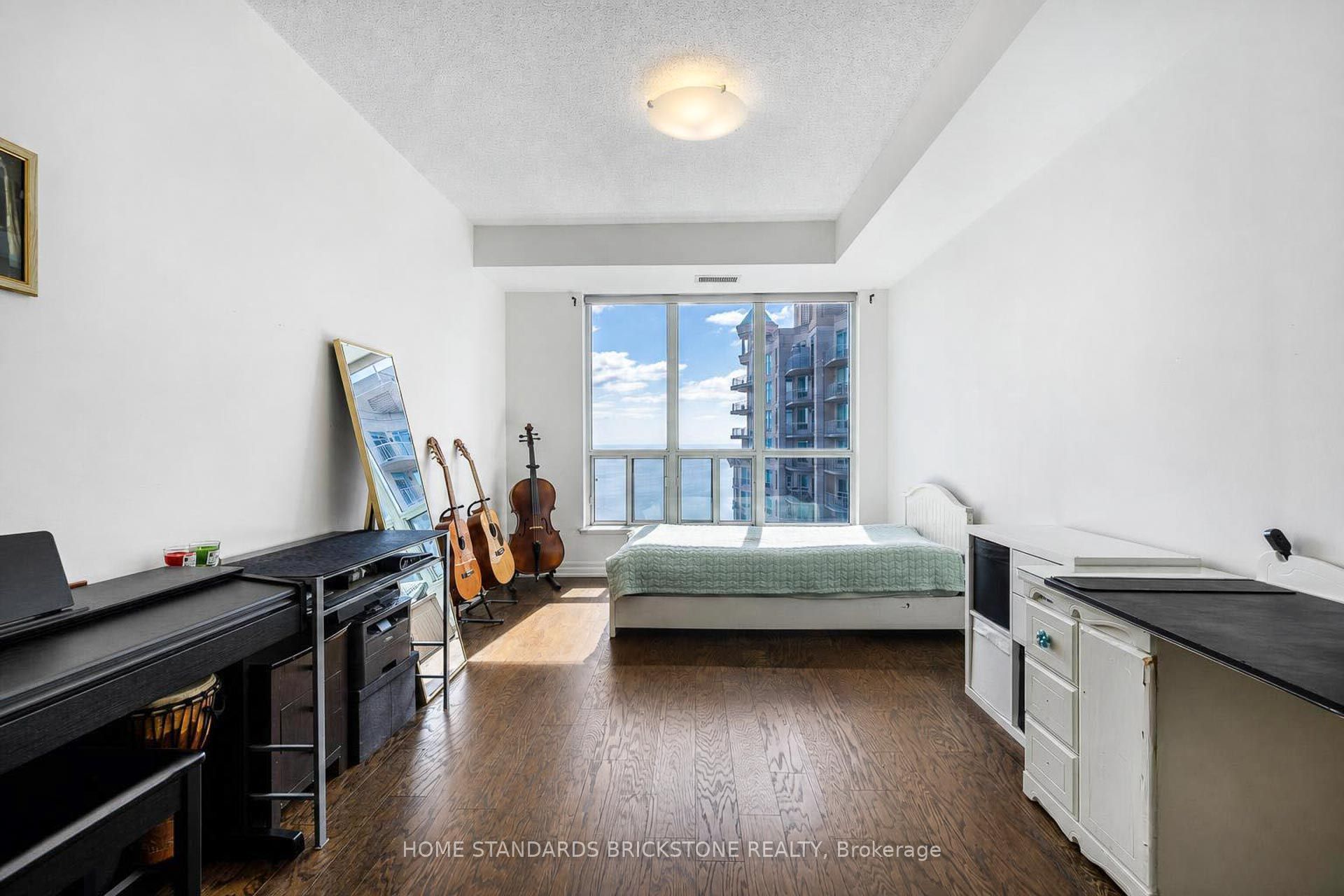 2087 Lake Shore Boulevard W 1504 Property Photo 7