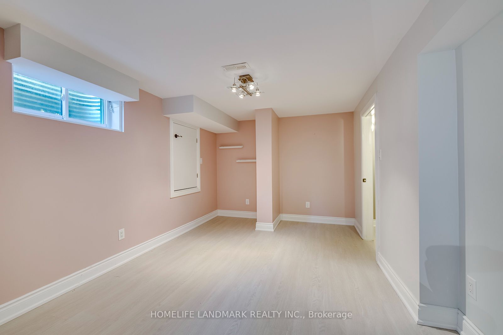 2333 Bennington Gate Property Photo 40