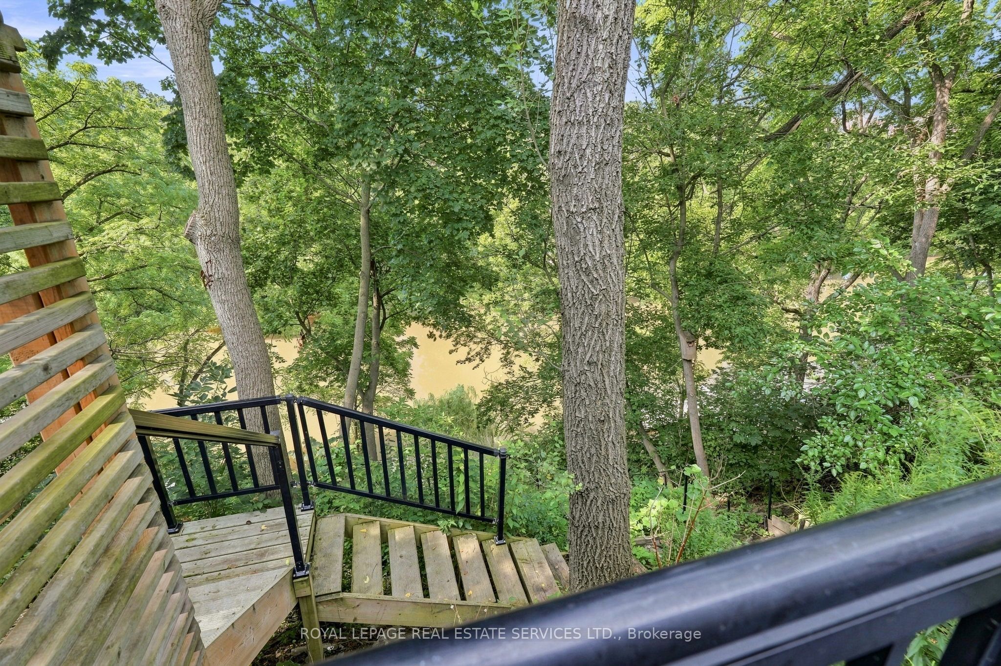 372 Trafalgar Road Property Photo 27