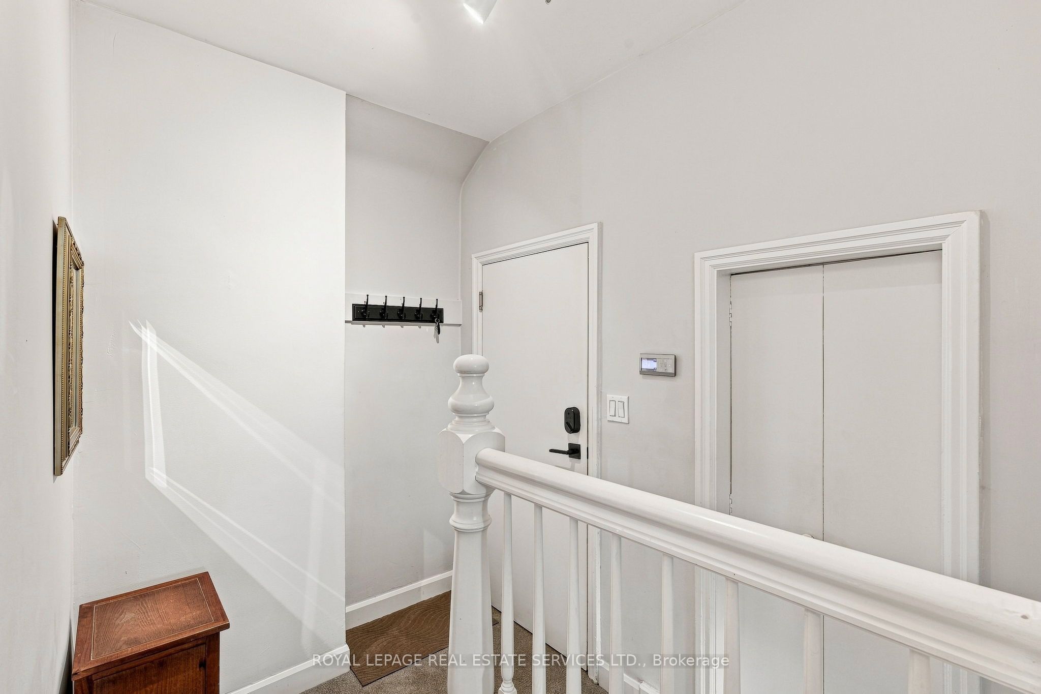 372 Trafalgar Road Property Photo 32