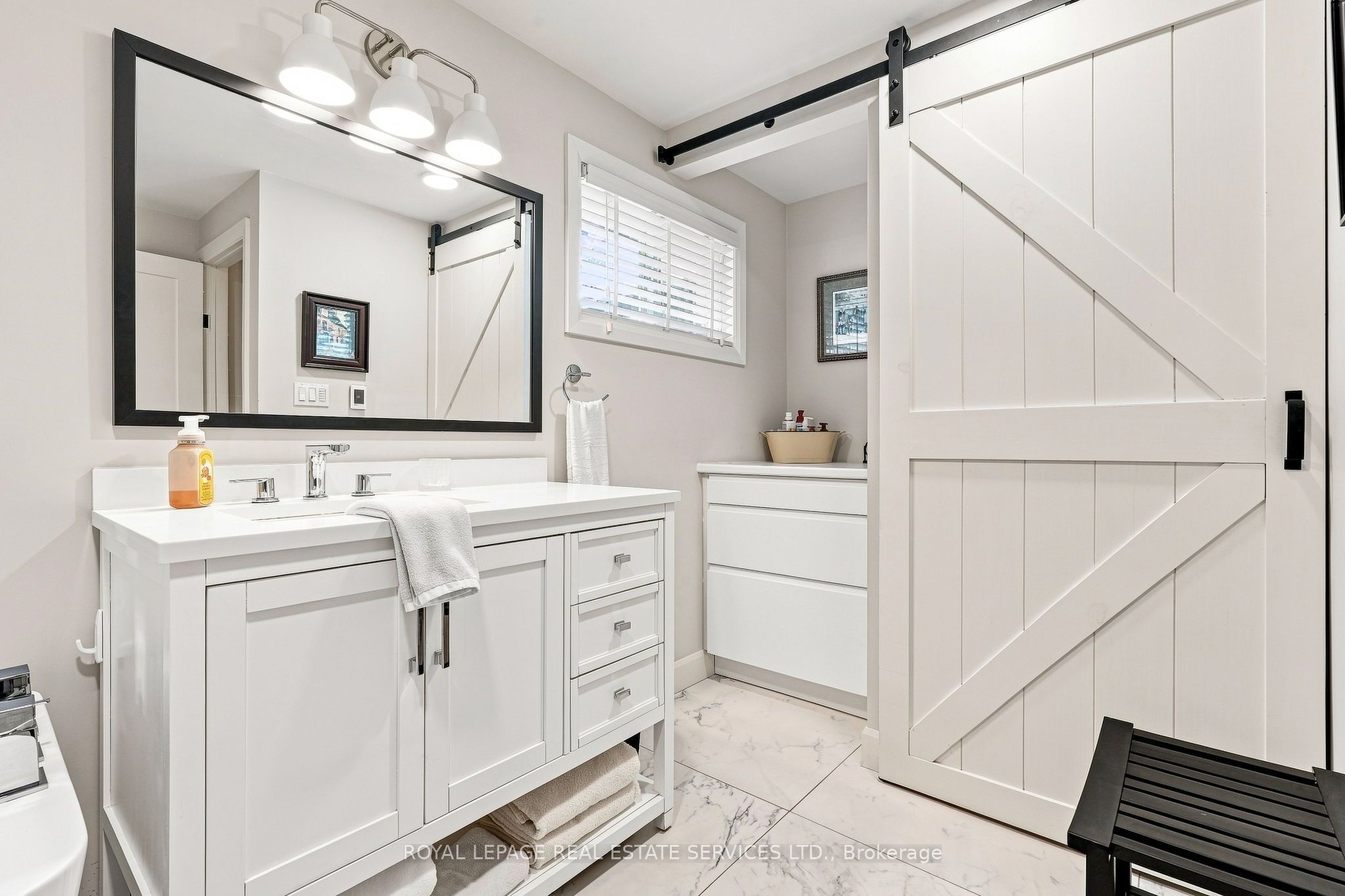 372 Trafalgar Road Property Photo 38