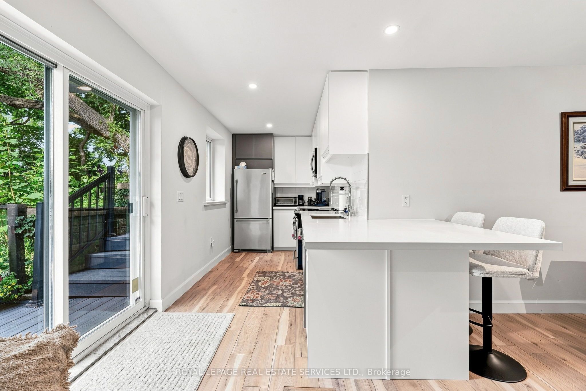 372 Trafalgar Road Property Photo 46