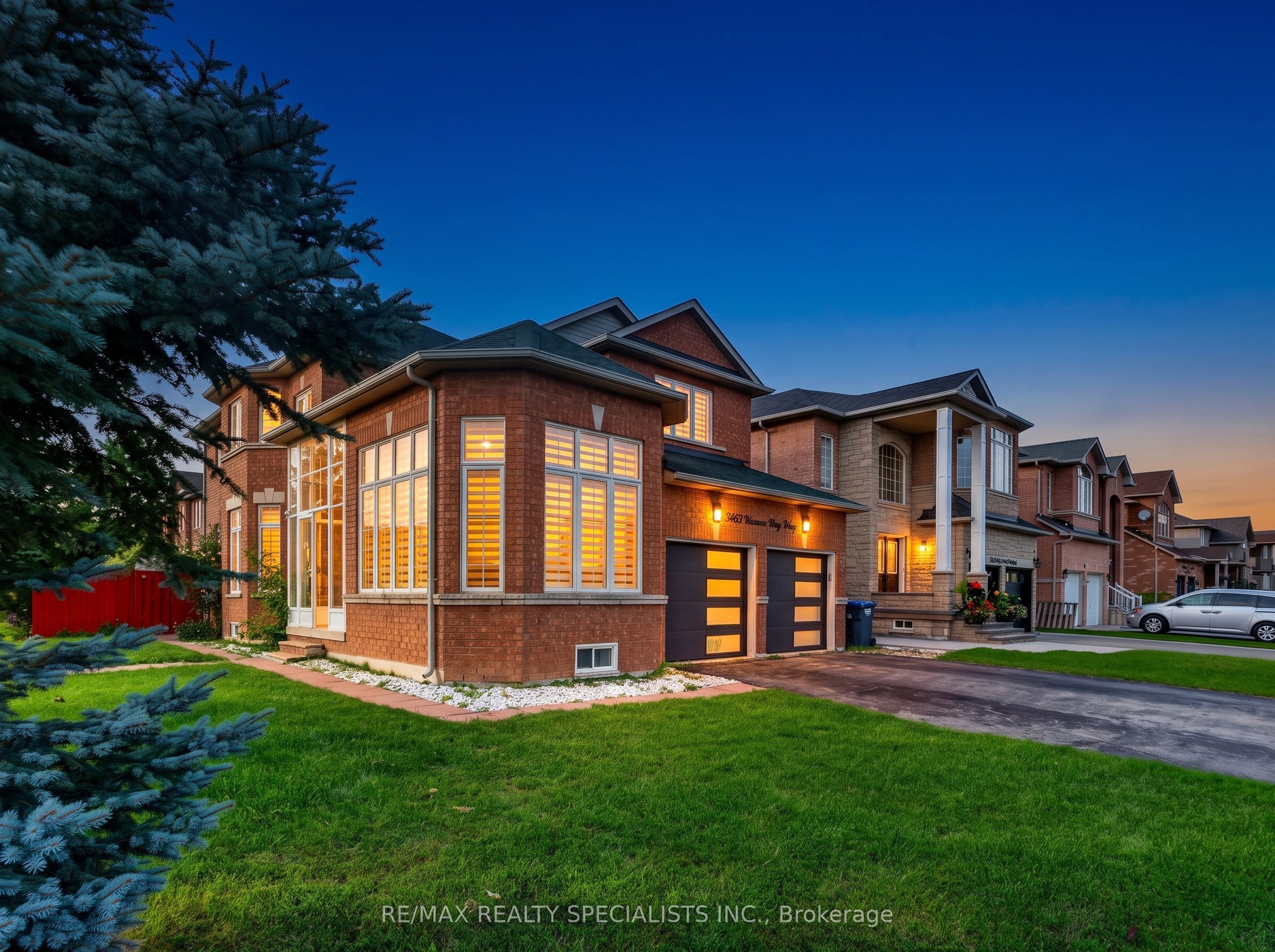 3463 Crimson King Circle Property Photo 2