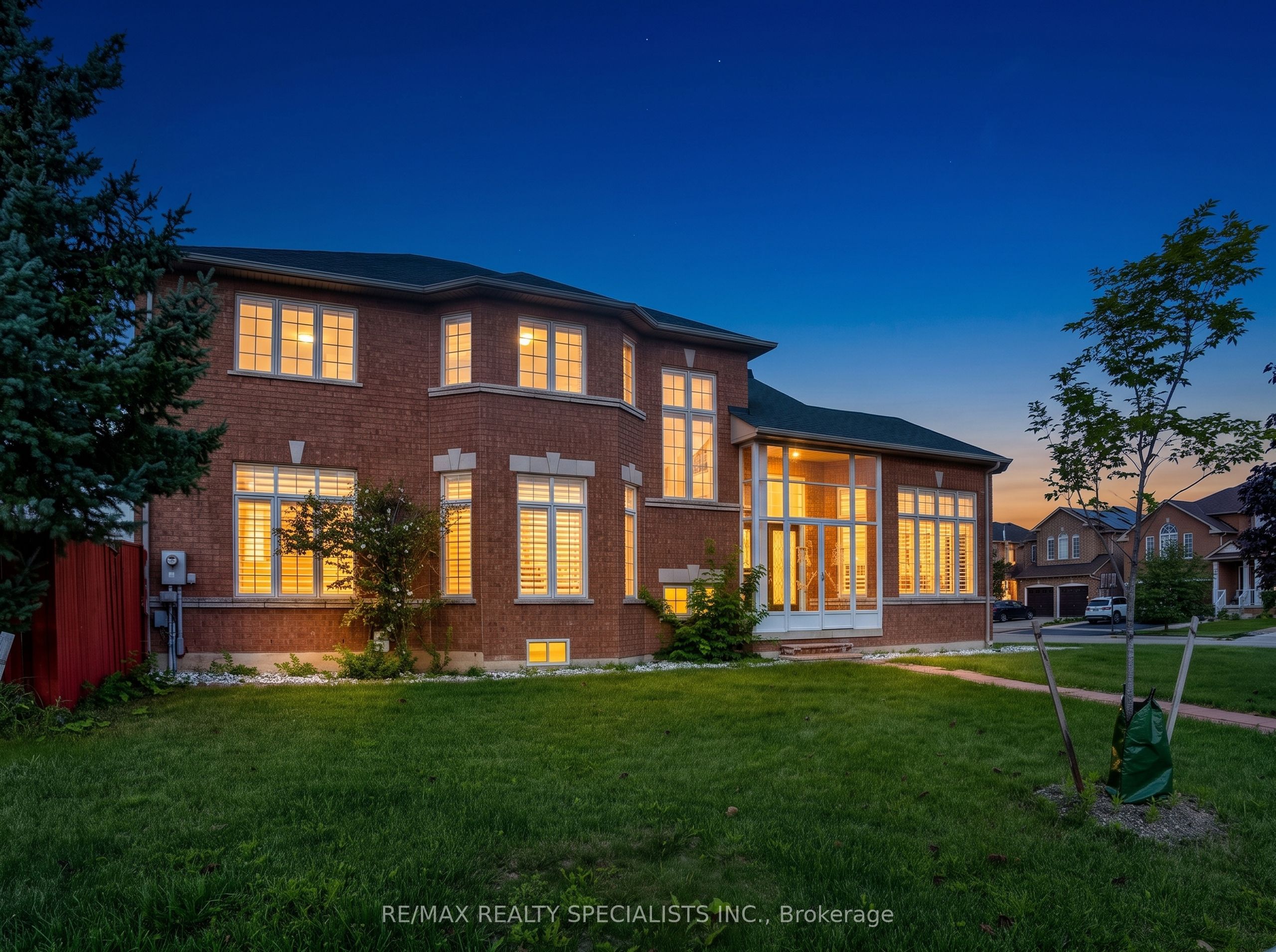 3463 Crimson King Circle Property Photo 4