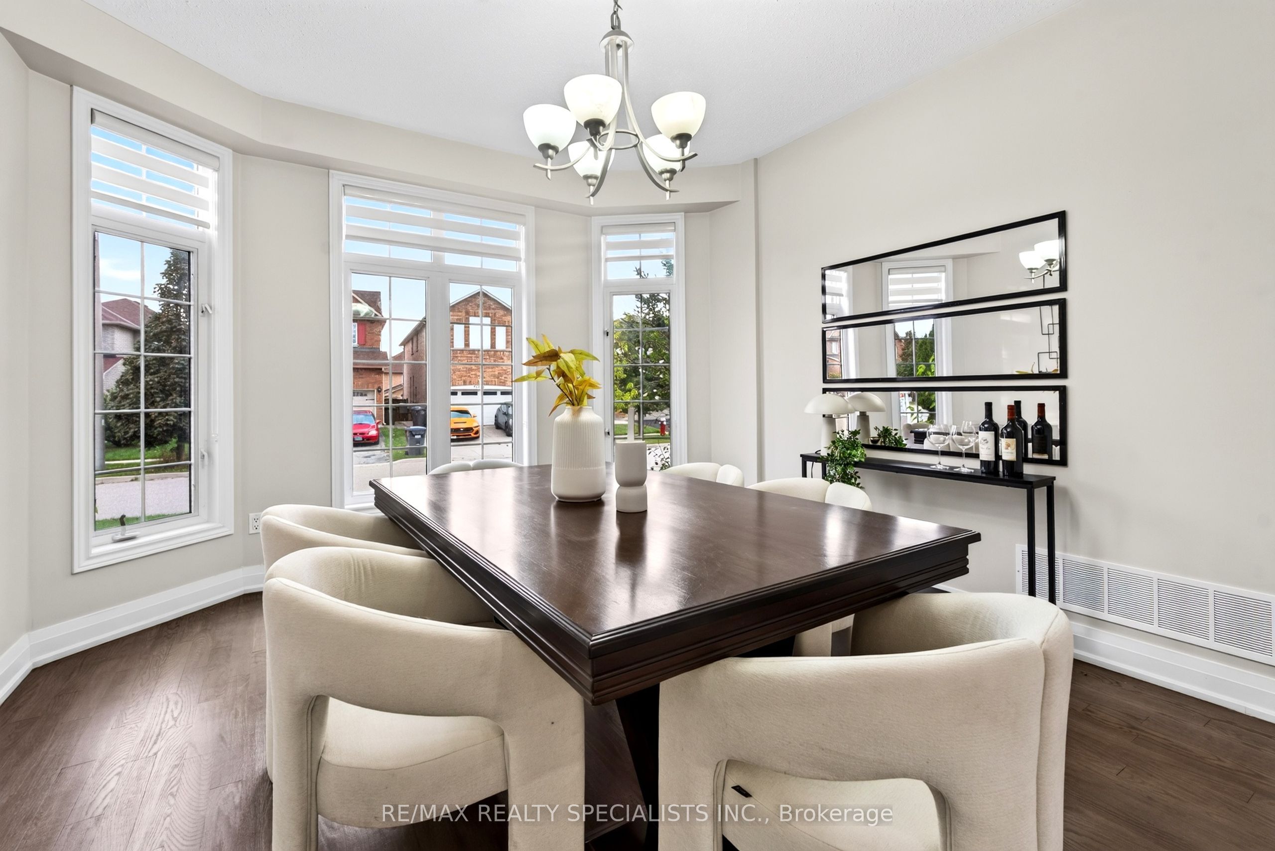 3463 Crimson King Circle Property Photo 16